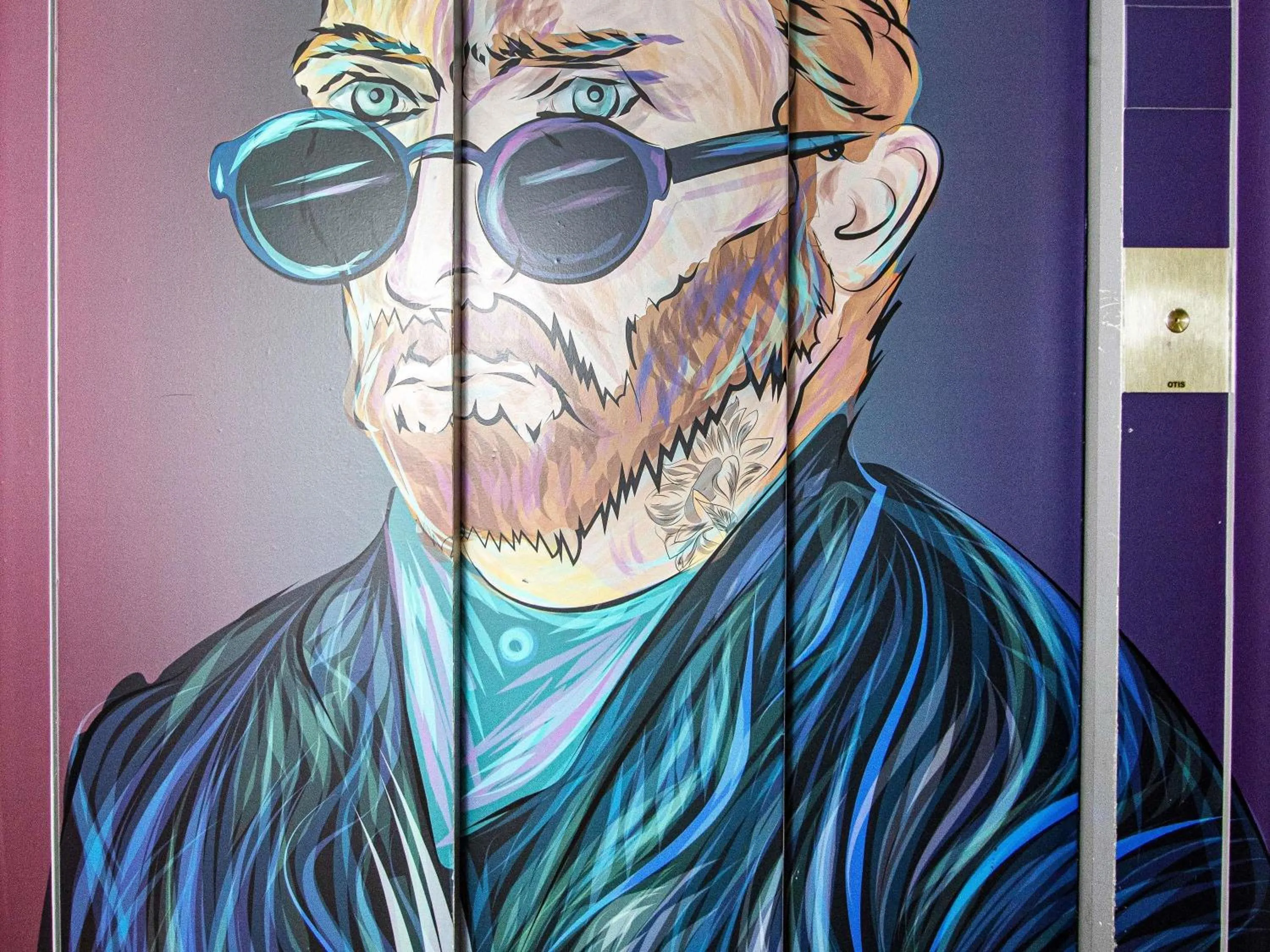 Bedroom in ibis Styles Honfleur Centre Historique