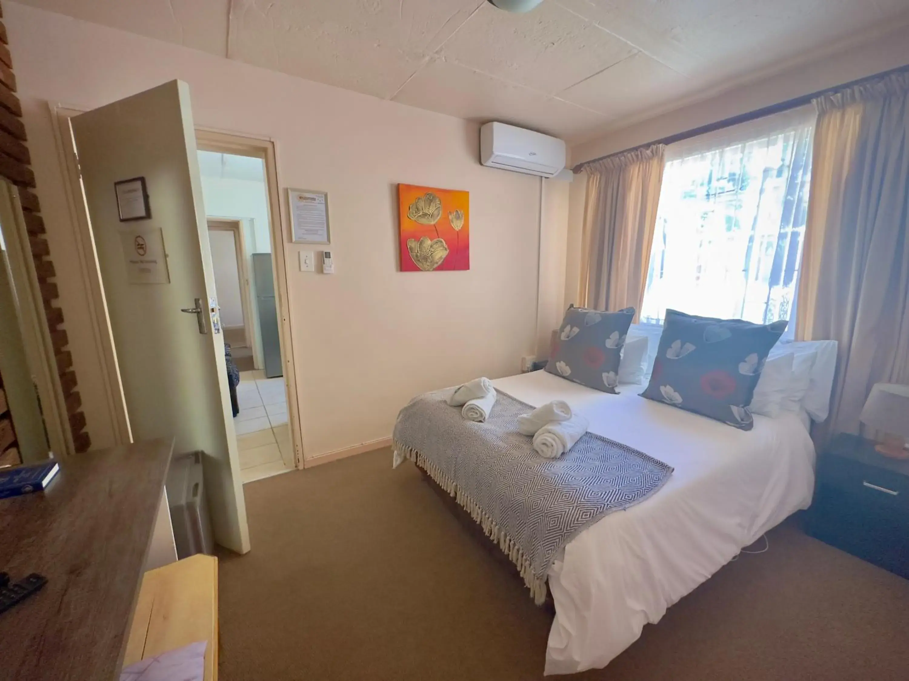 Standard Double Room - single occupancy in Kliprand Guest House Standard Double Room - single occupancy in Kliprand Guest House