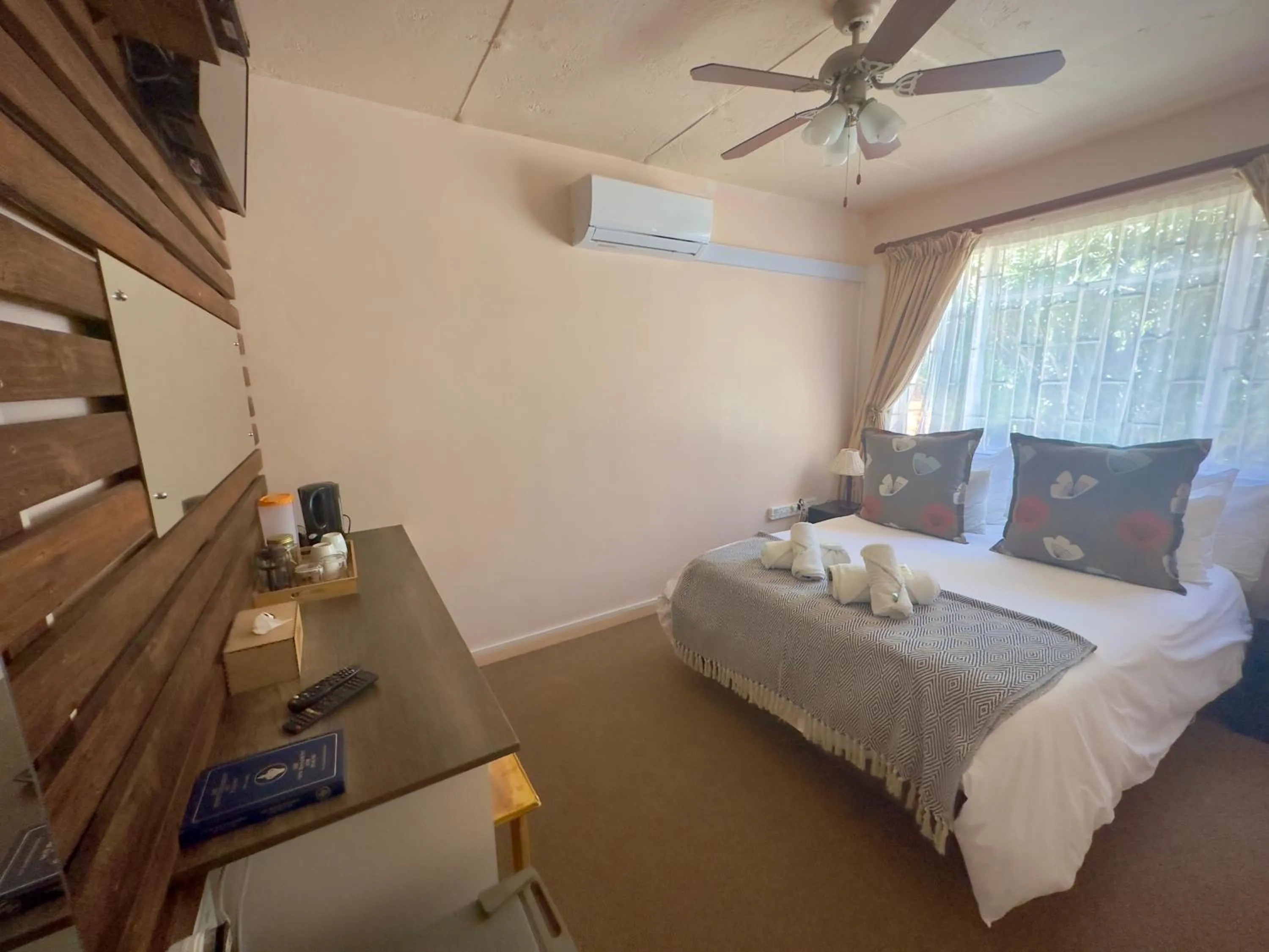 Bed in Kliprand Guest House