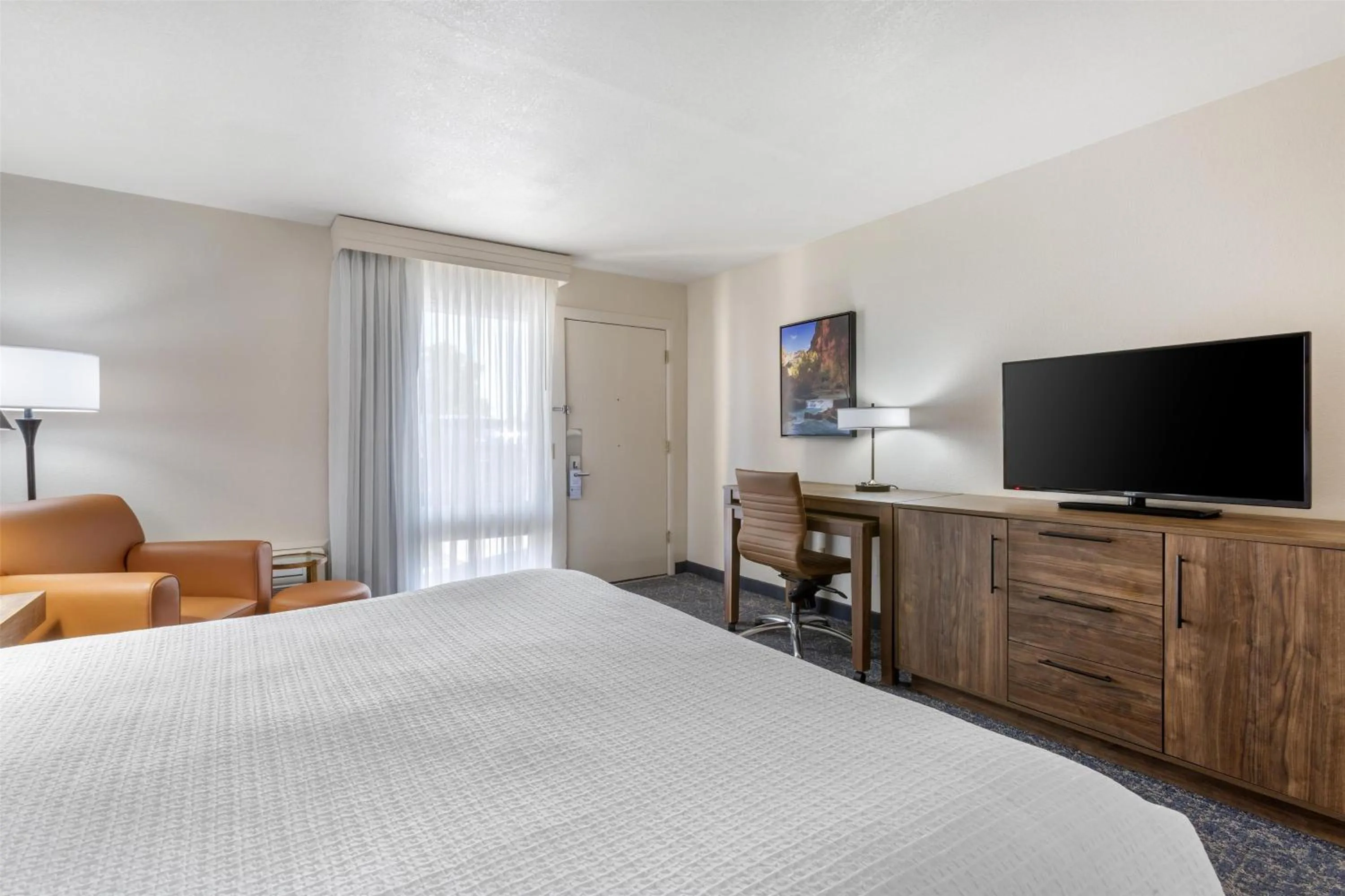 Bedroom, Bed in Best Western Plus A Wayfarer's Inn & Suites