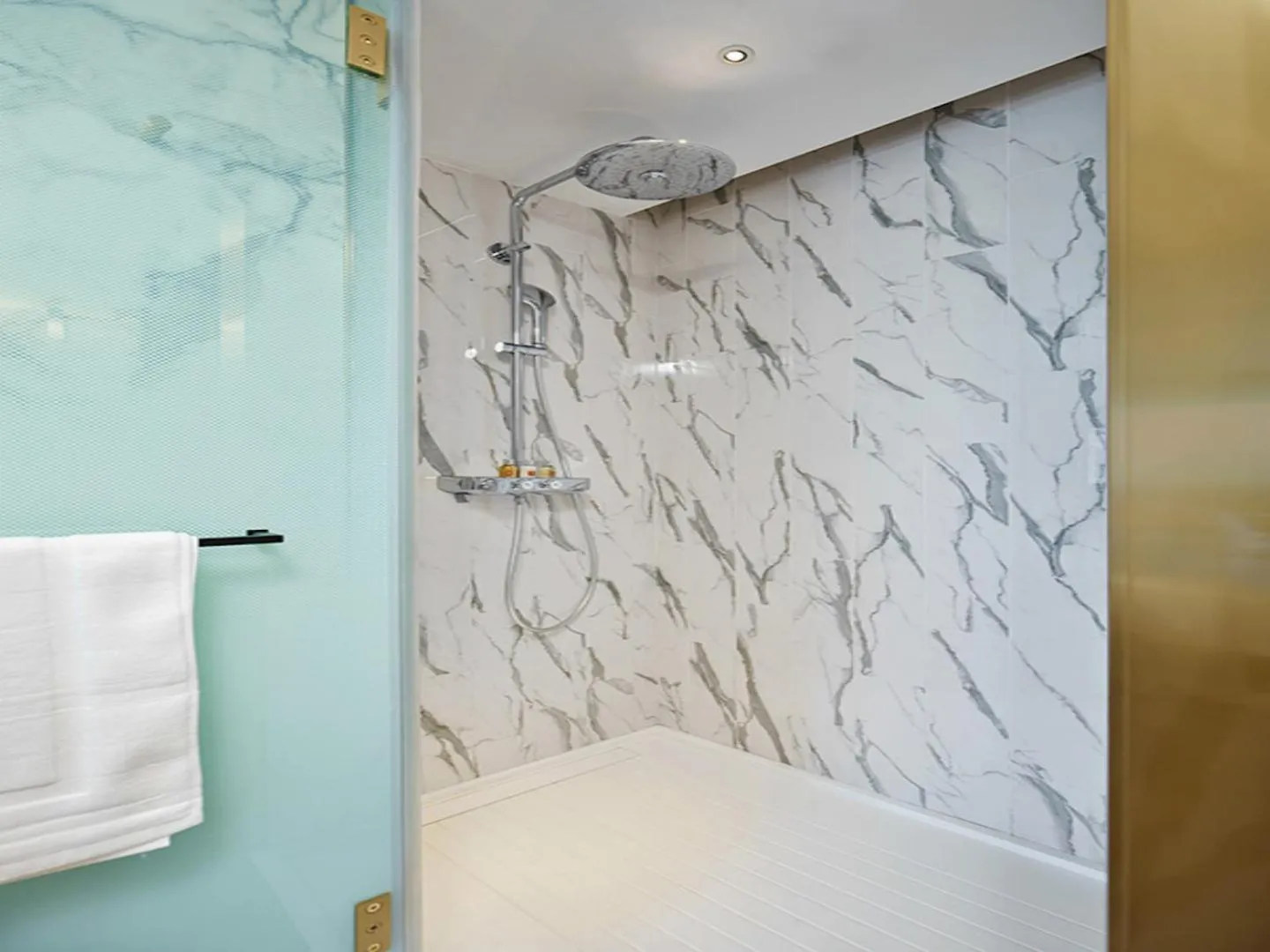 Bathroom in CitiGO Hotel X Zhangjiang Shanghai