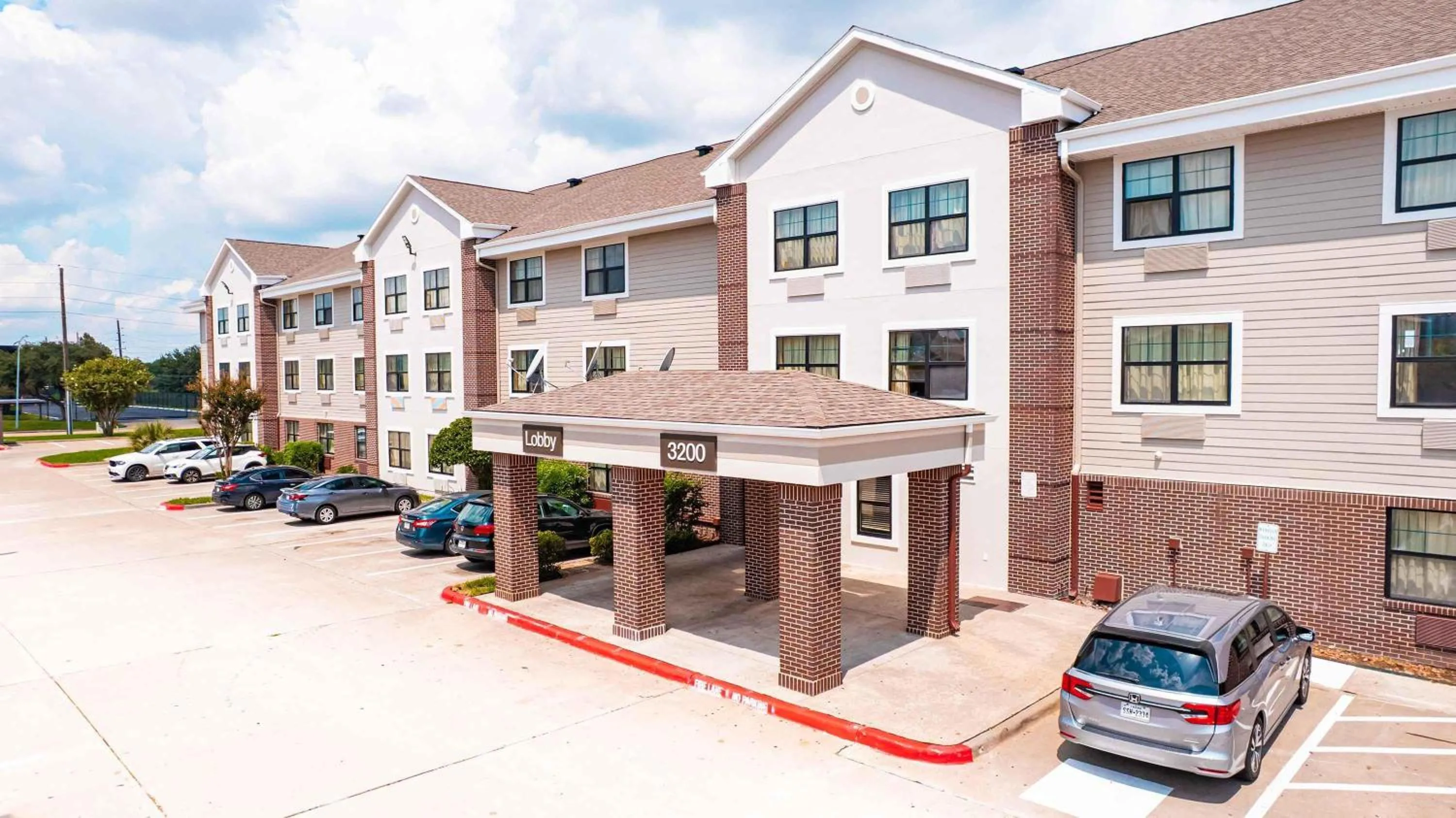 Property building in Extended Stay America Suites - Houston - Westchase - Richmond