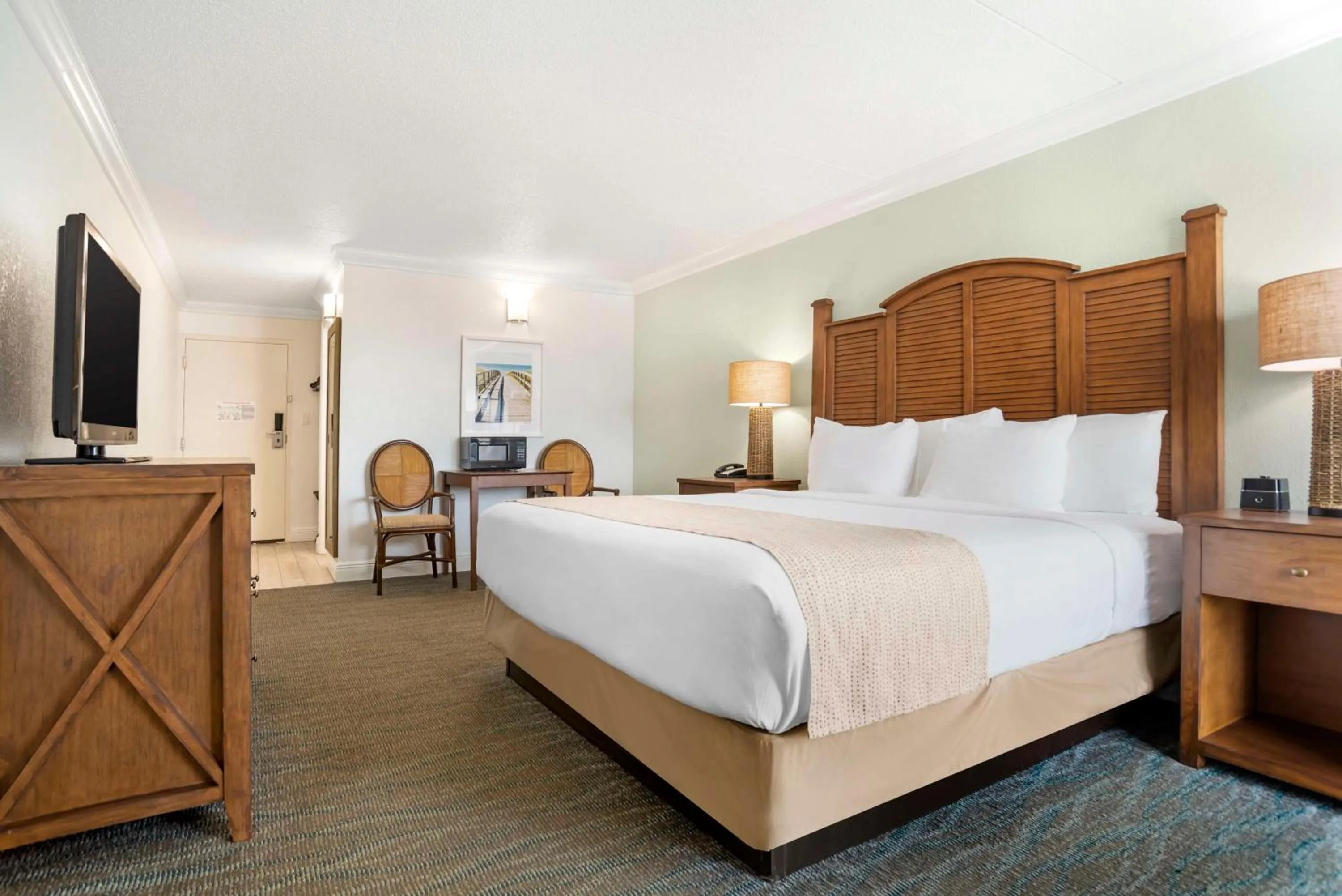 Bedroom, Bed in Best Western on the Beach