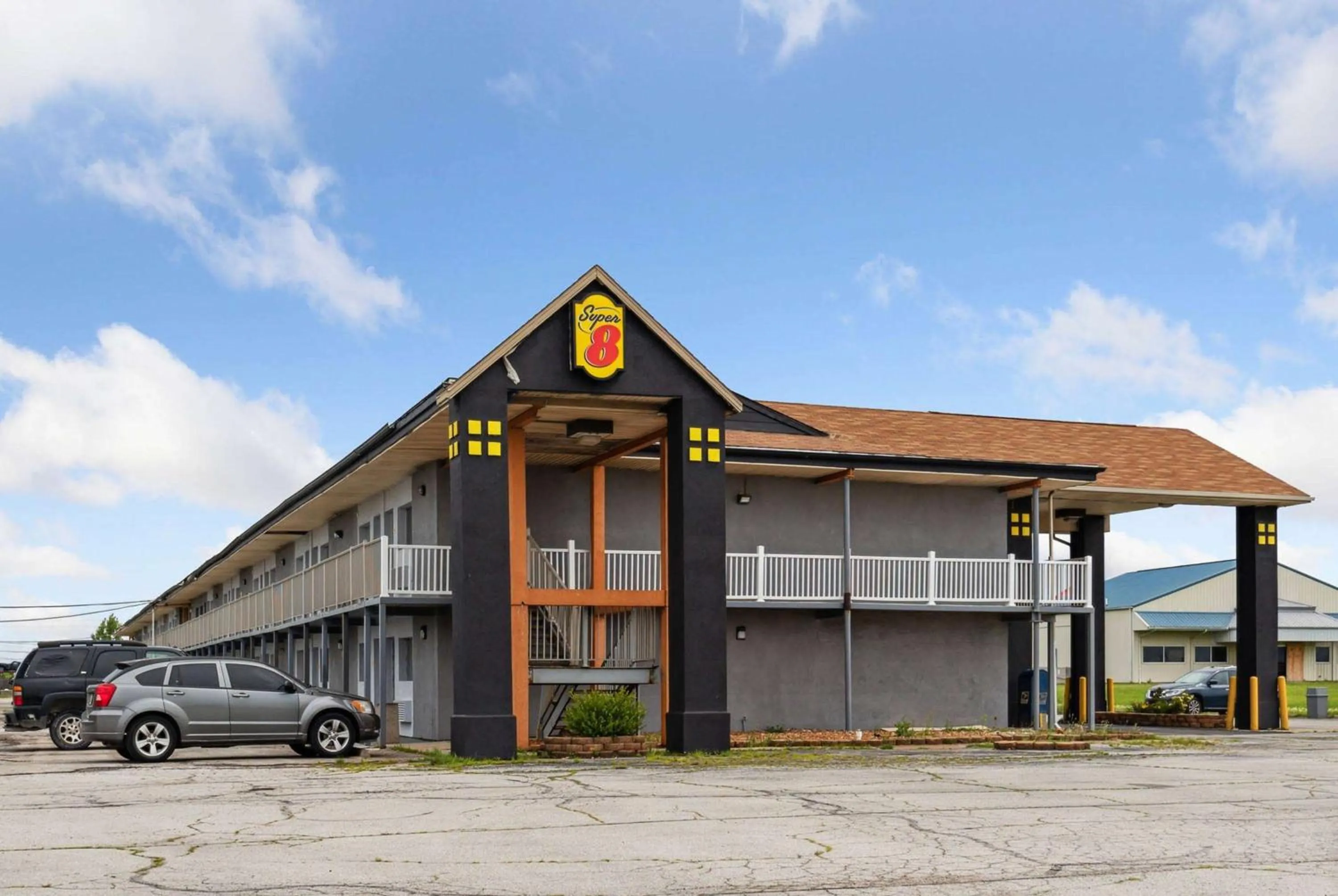 Property building in Super 8 by Wyndham Millbury/Toledo