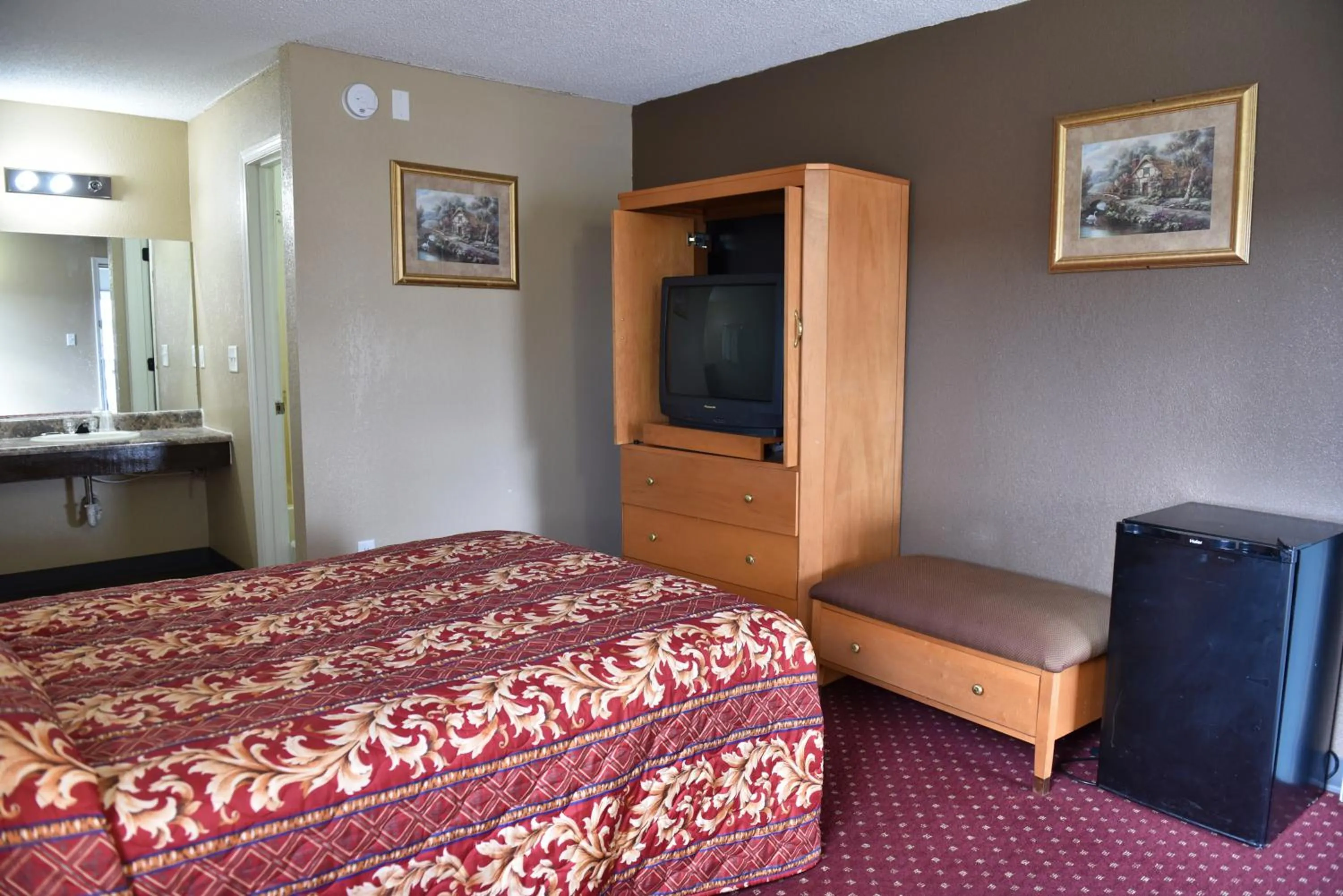 Bed in Knights Inn Merrillville
