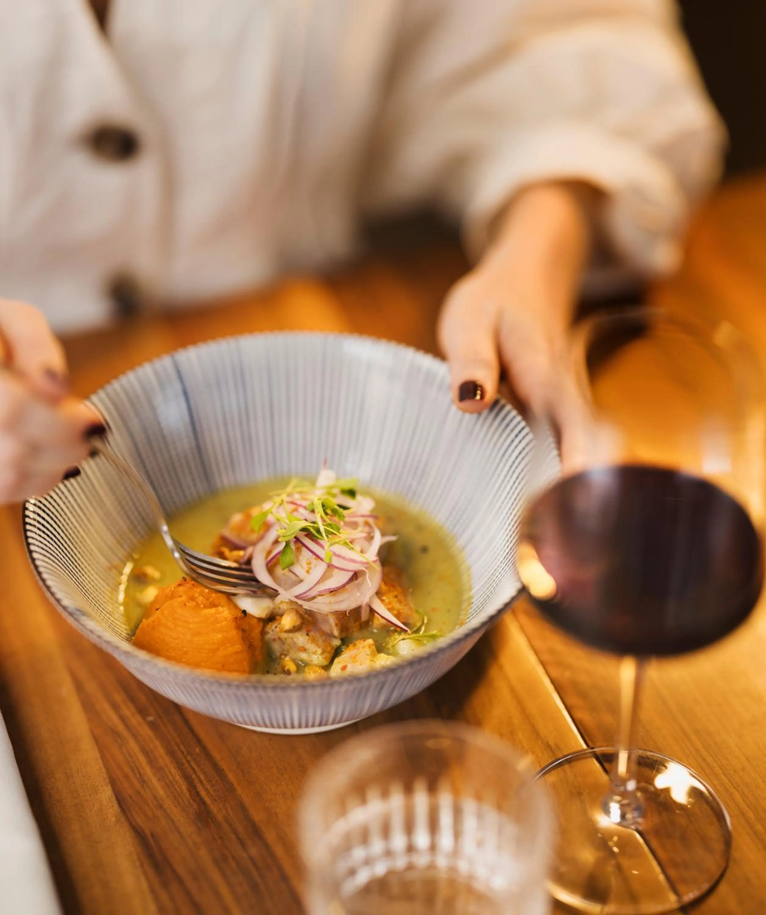 Restaurant/places to eat in Room Mate Collection Helen Berger