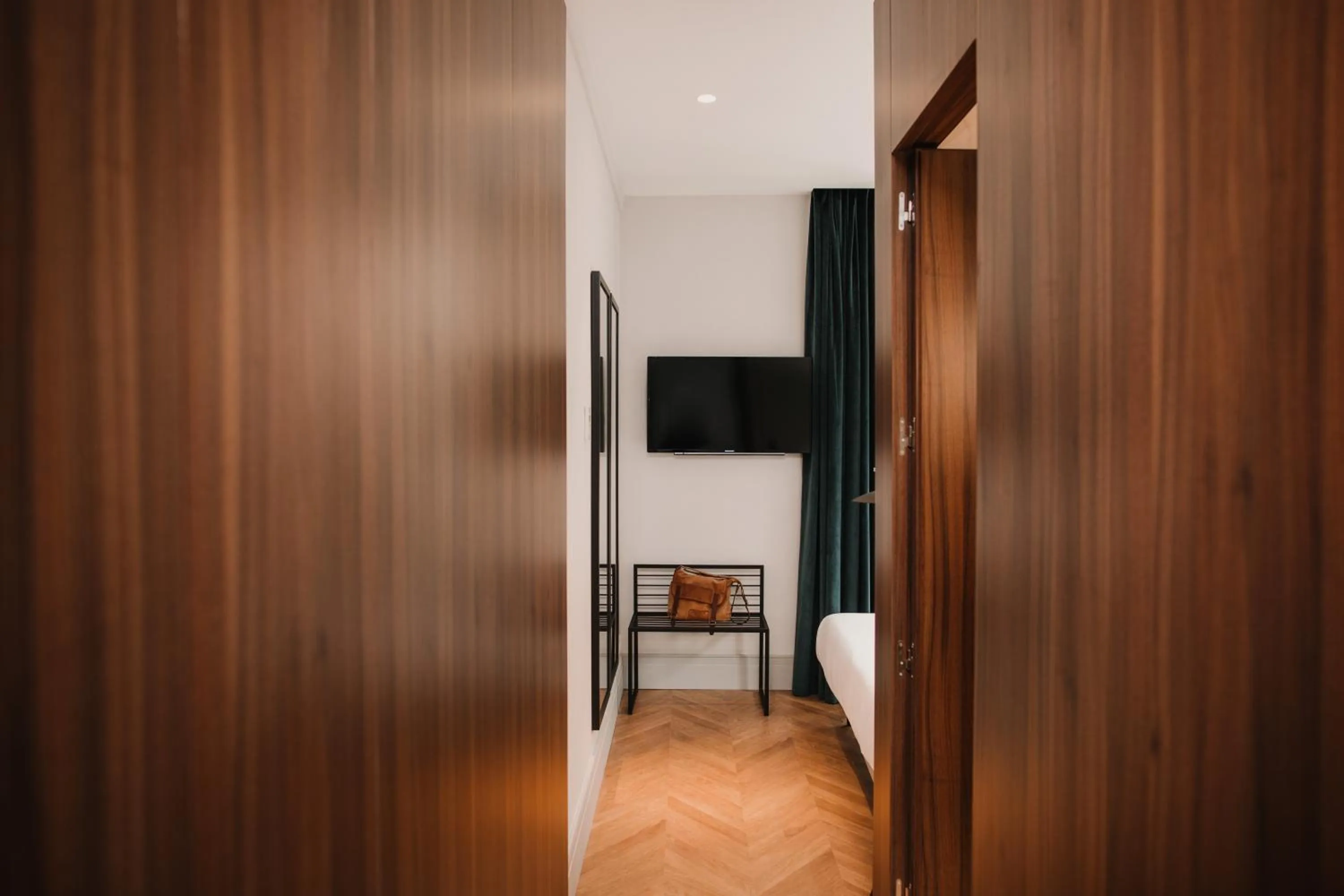 Communal lounge/ TV room in Room Mate Collection Helen Berger