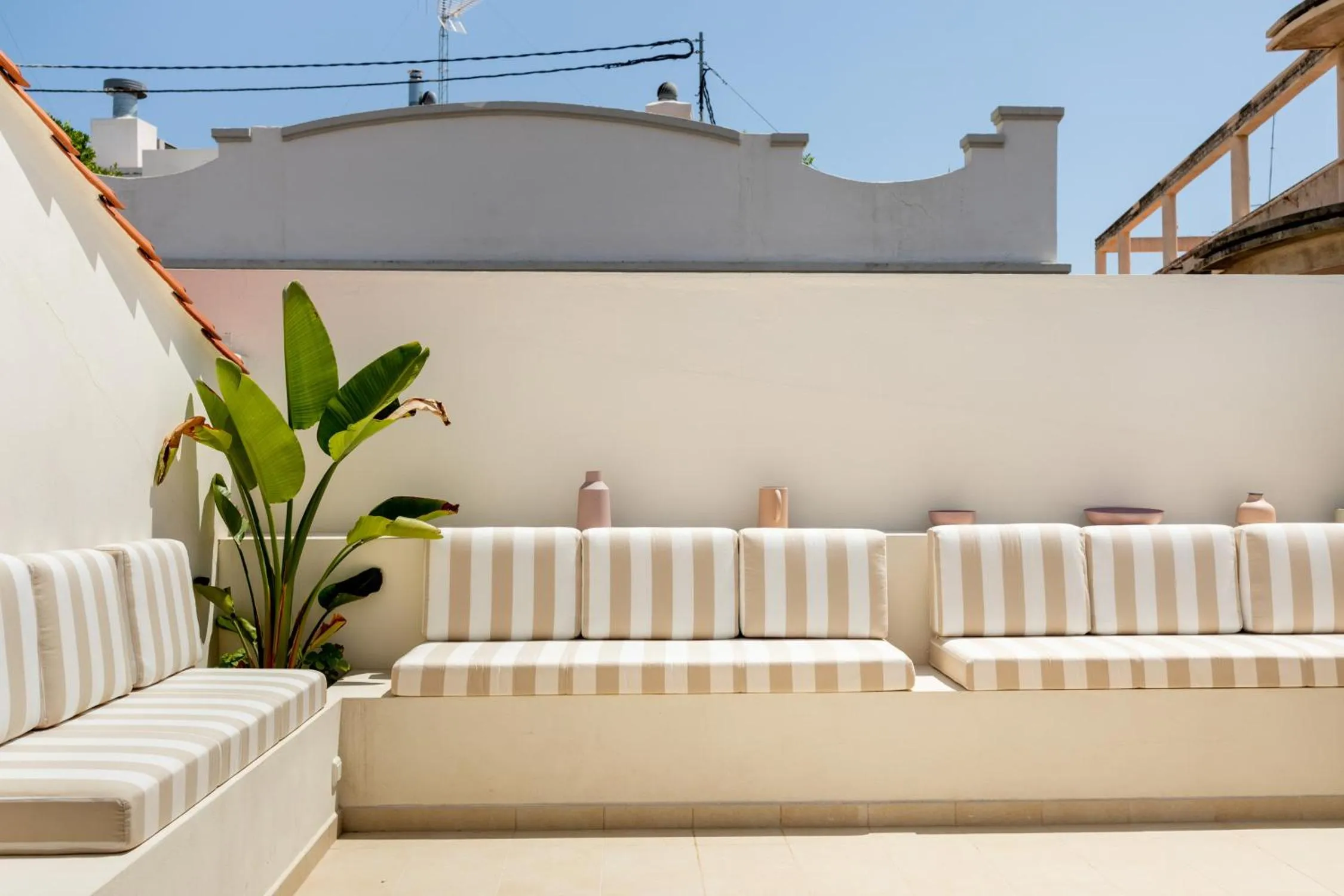 Balcony/Terrace in Room Mate Collection Helen Berger