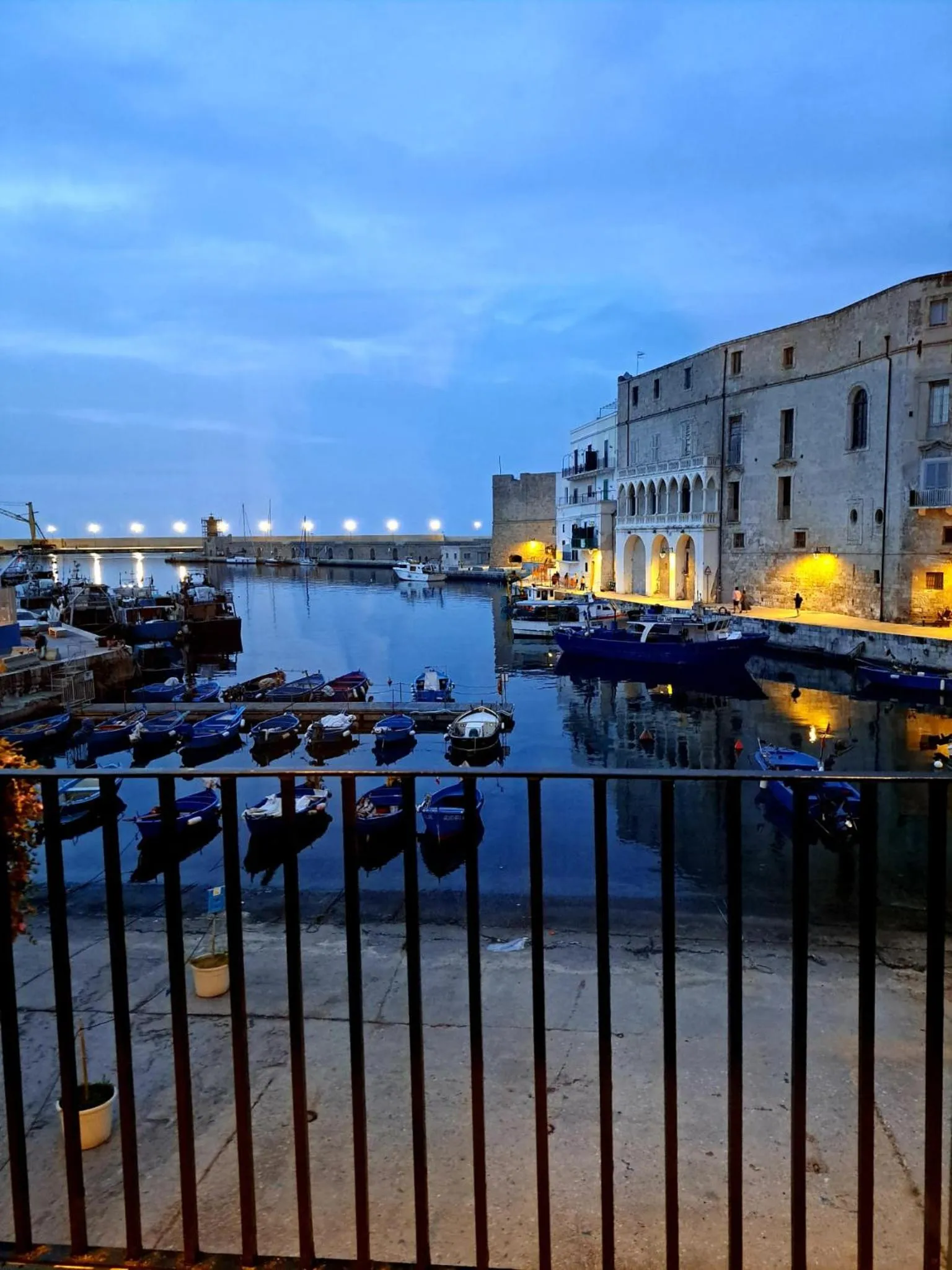 AL CONSOLE LUXURY SUITE