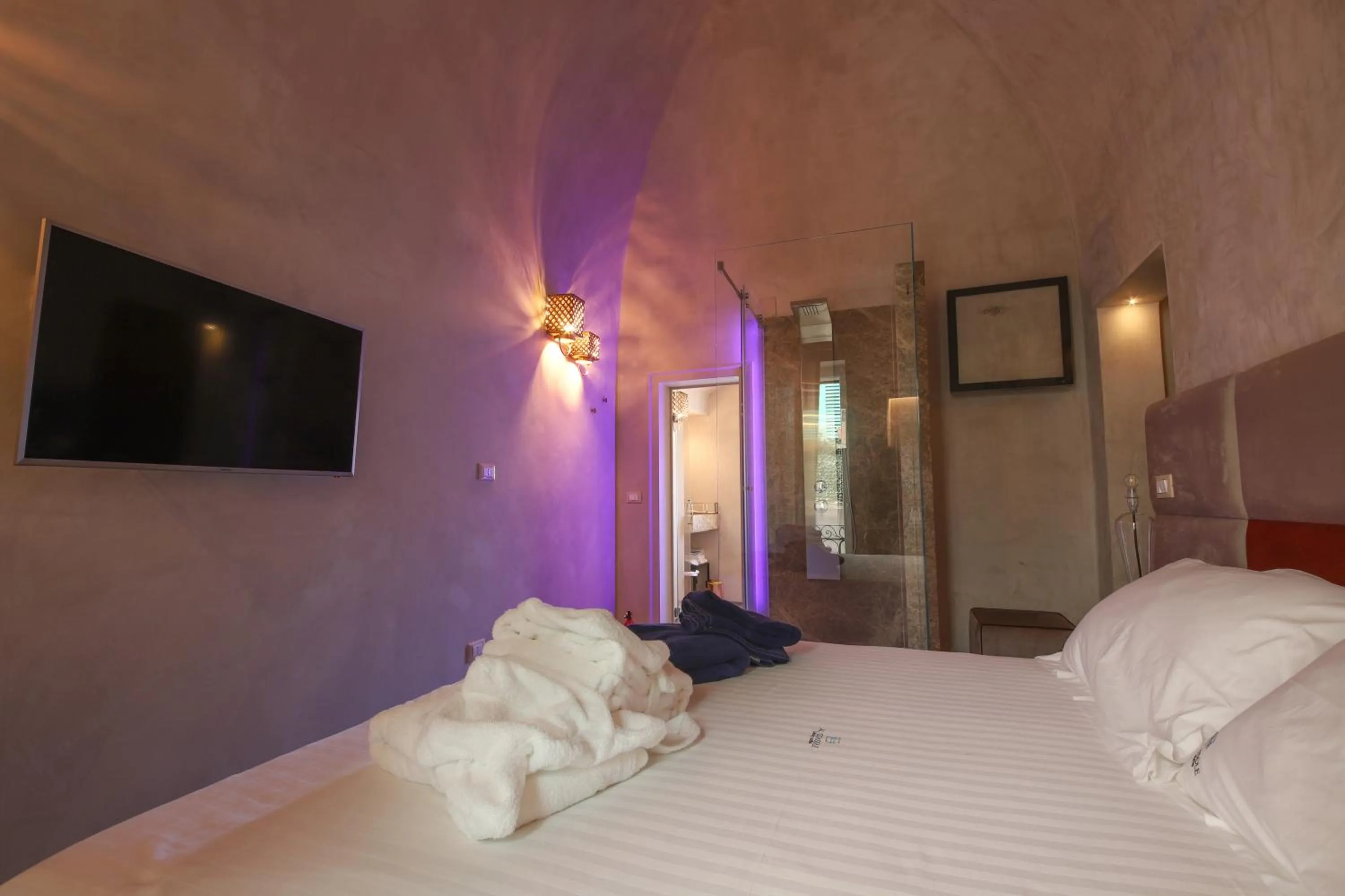 Bed in AL CONSOLE LUXURY SUITE