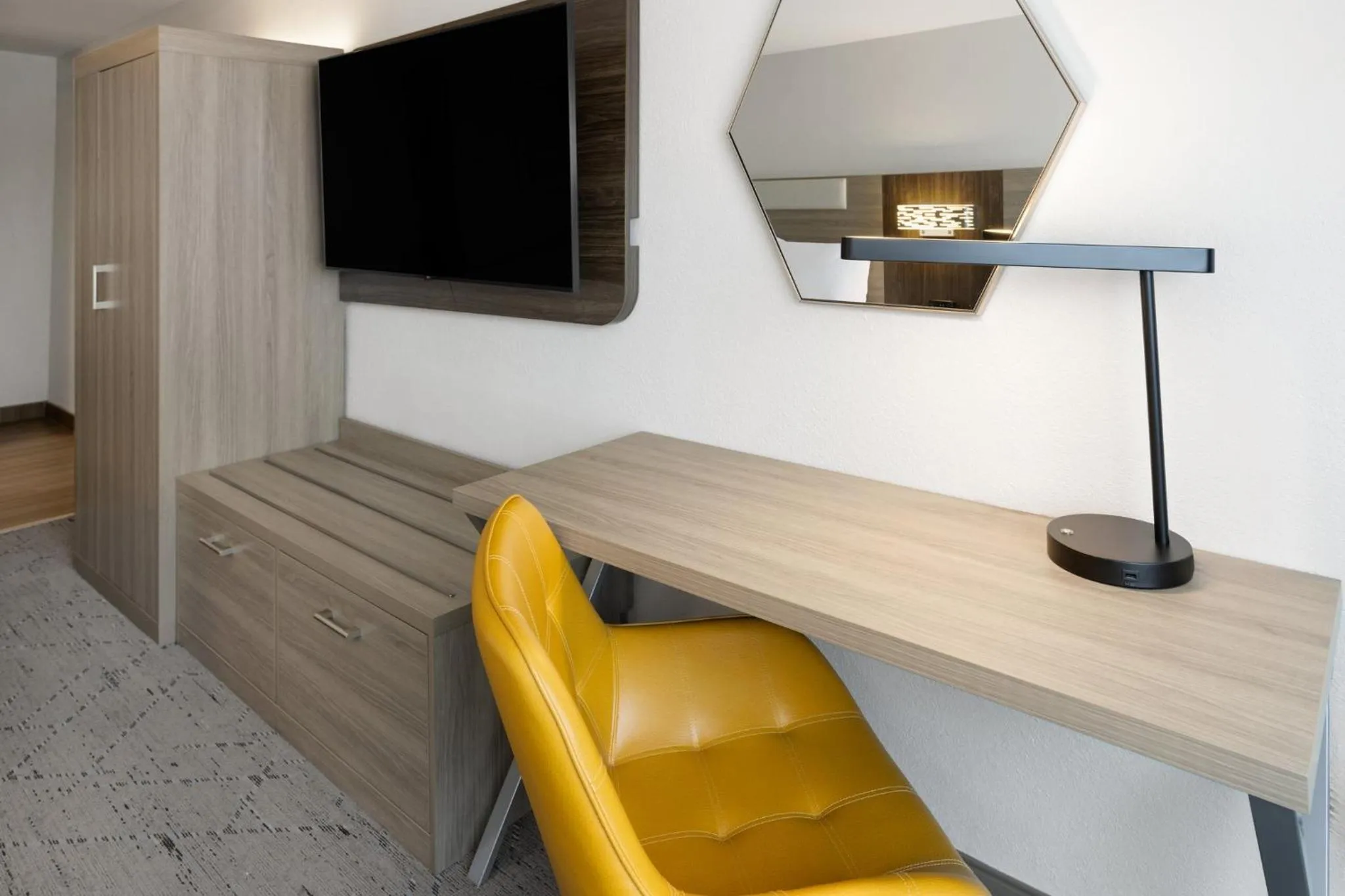 Photo of the whole room in Holiday Inn Express & Suites Wyomissing by IHG