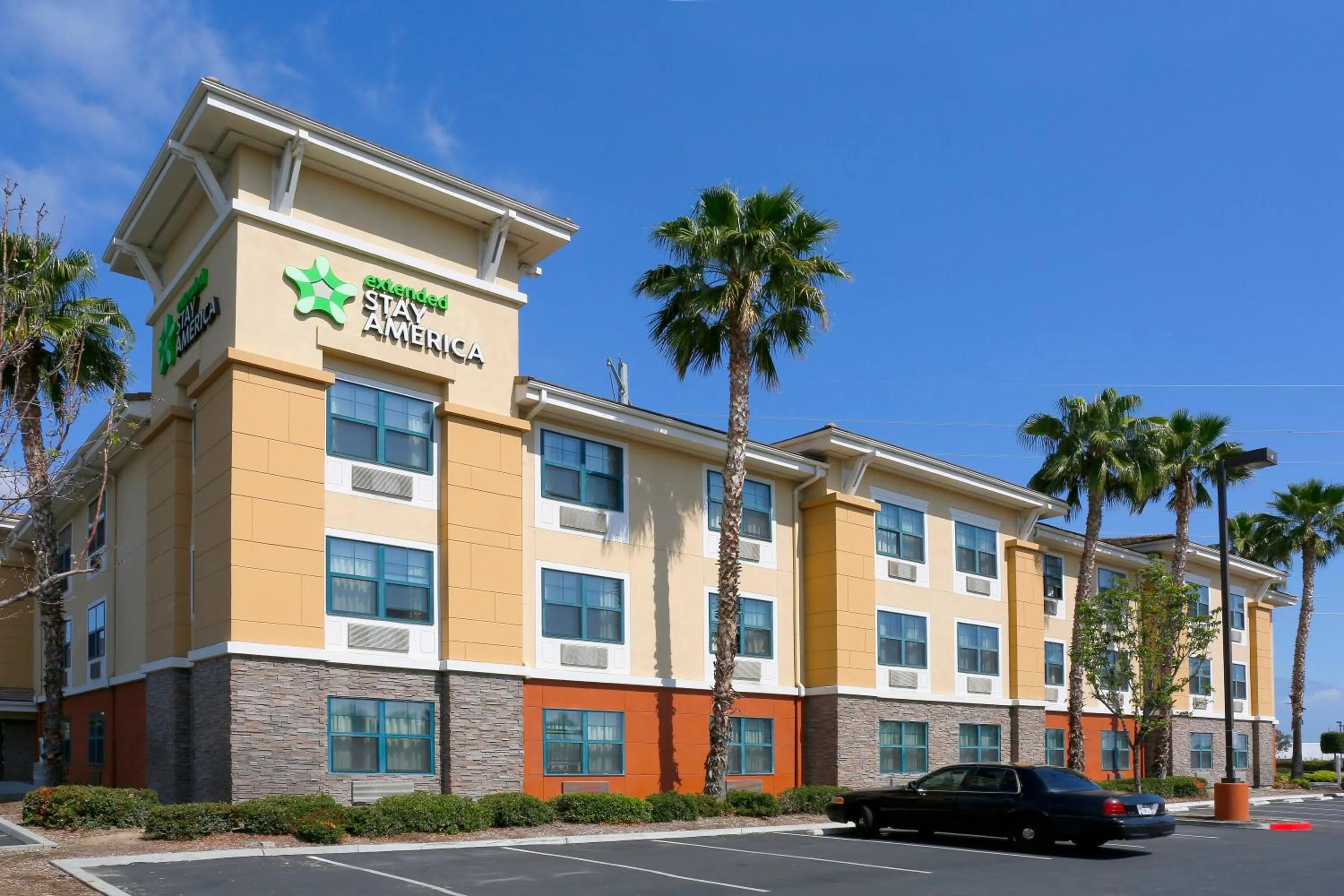 Property building in Extended Stay America Suites - Los Angeles - Chino Valley