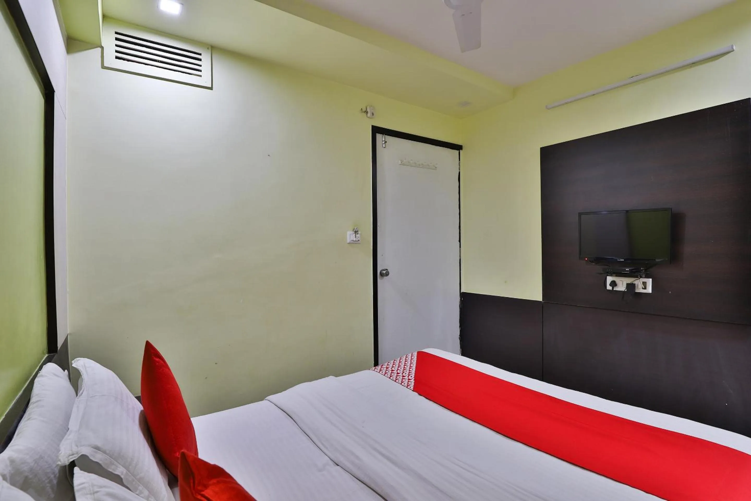 Bedroom in Hotel Balaji