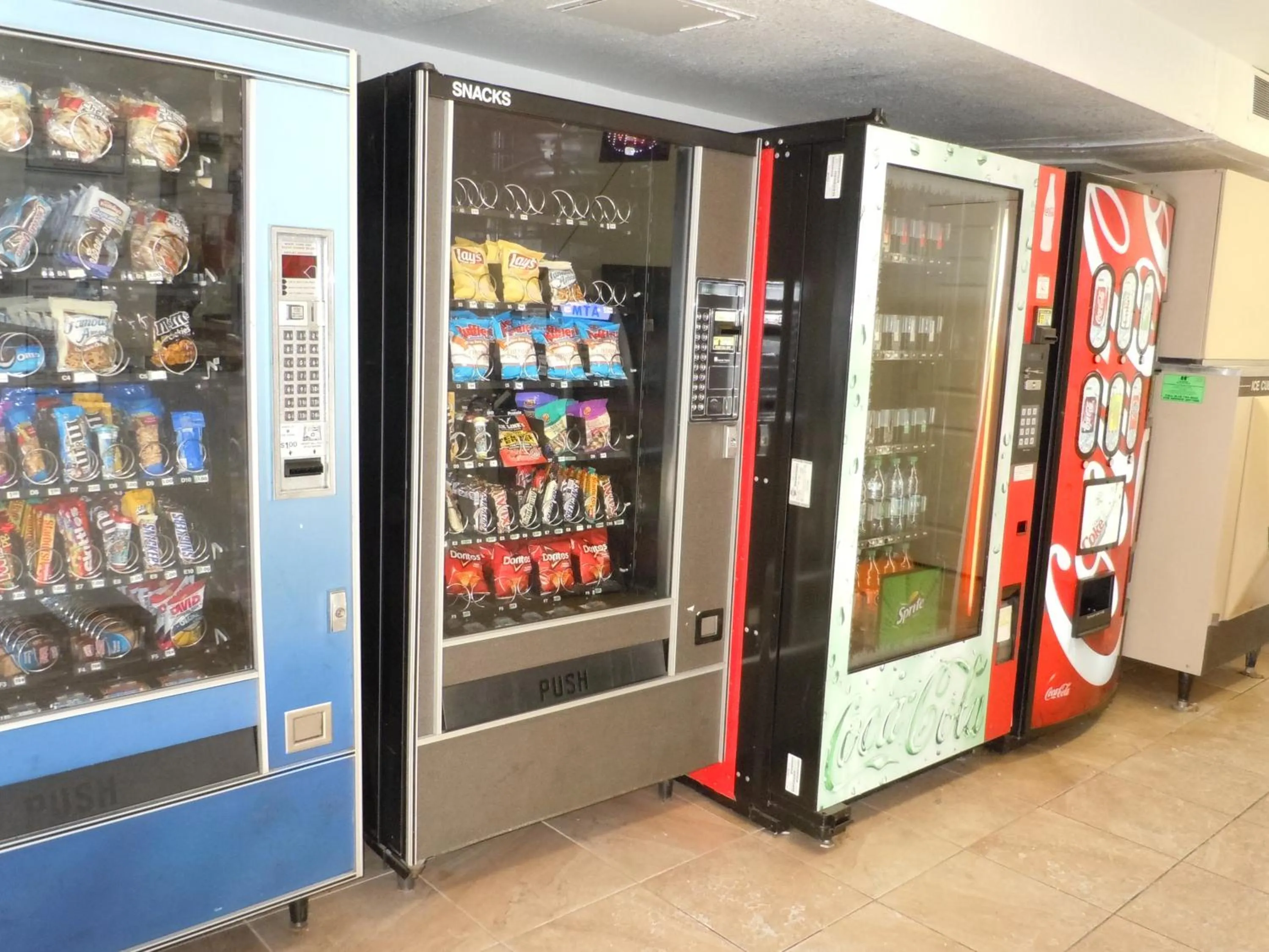 On-site shops in Travelodge by Wyndham Grand Rapids North