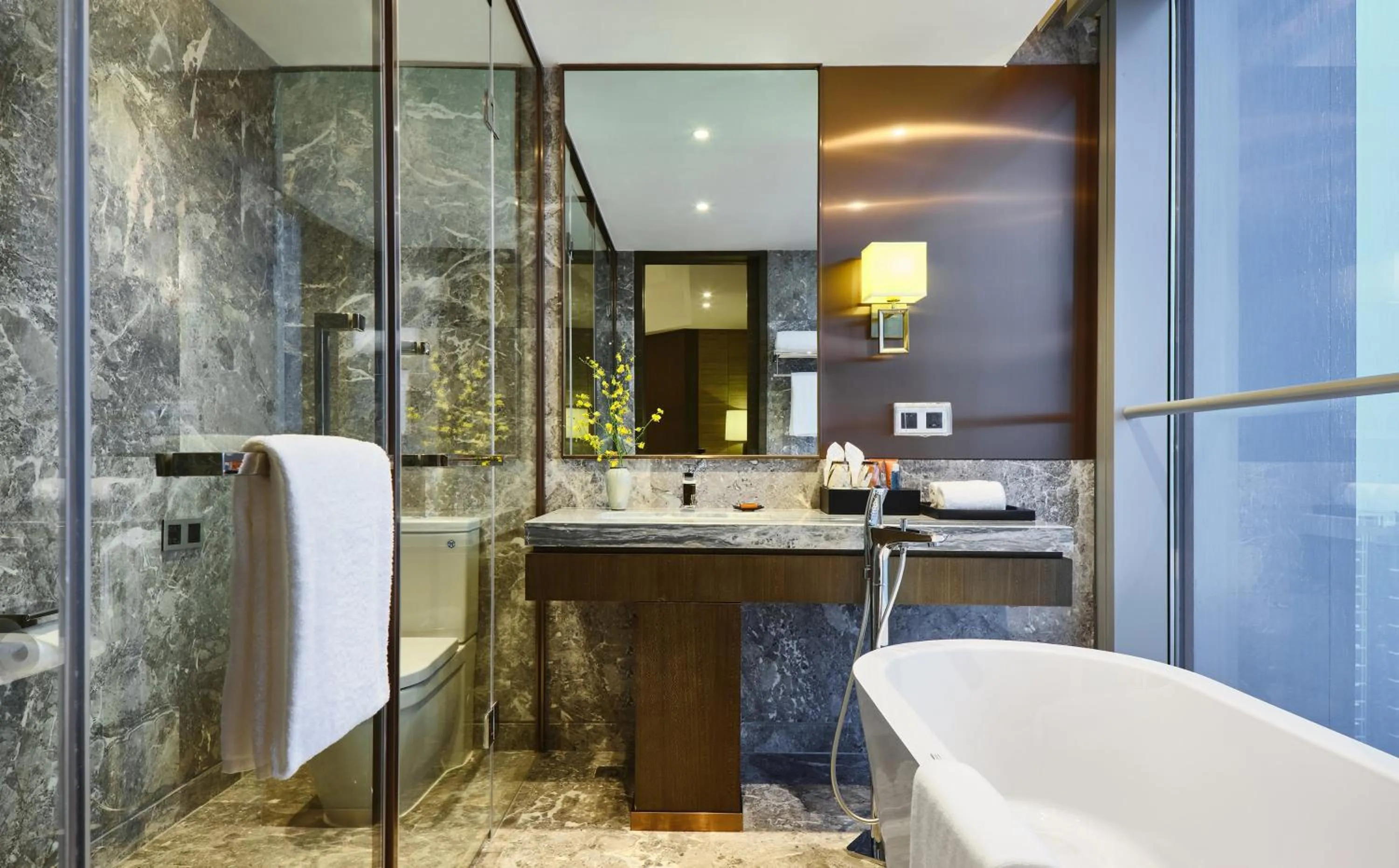 Bathroom in Crowne Plaza Nanning City Center by IHG