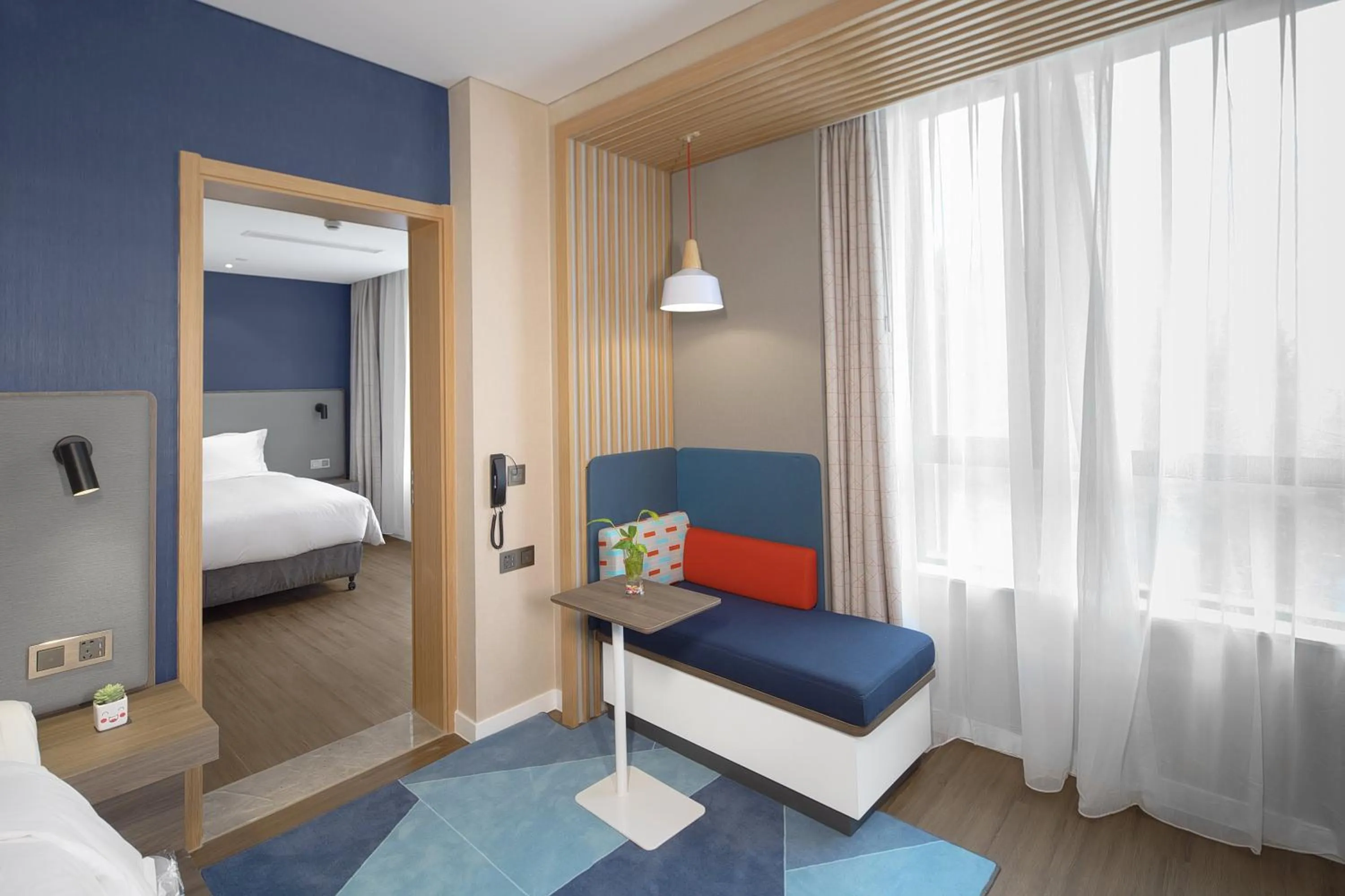 Photo of the whole room, Bed in Holiday Inn Express Shanghai Chongming by IHG