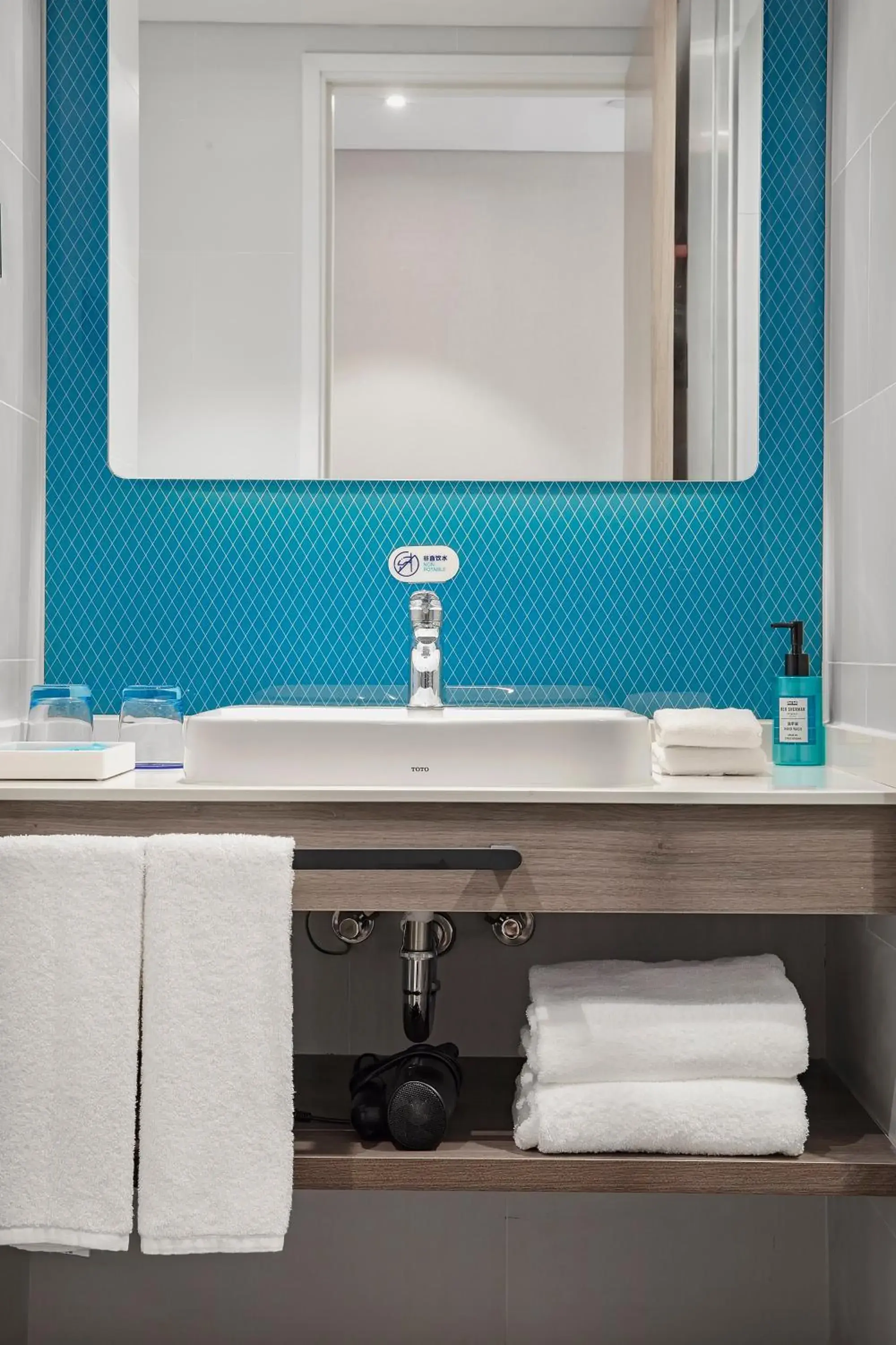 Standard Twin Room in Holiday Inn Express Shanghai Chongming by IHG Standard Twin Room in Holiday Inn Express Shanghai Chongming by IHG