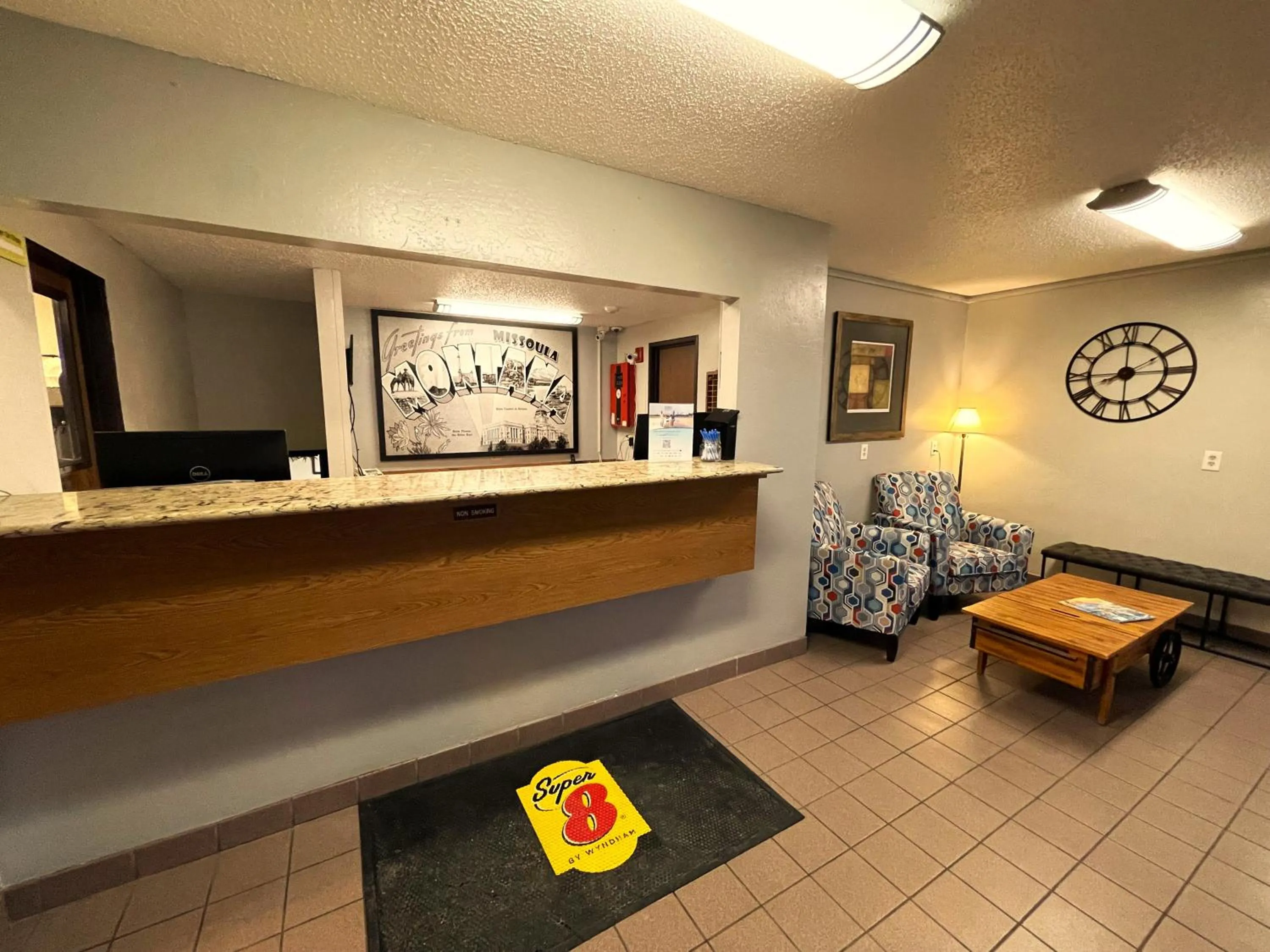Lobby or reception in Super 8 by Wyndham Missoula/Brooks Street