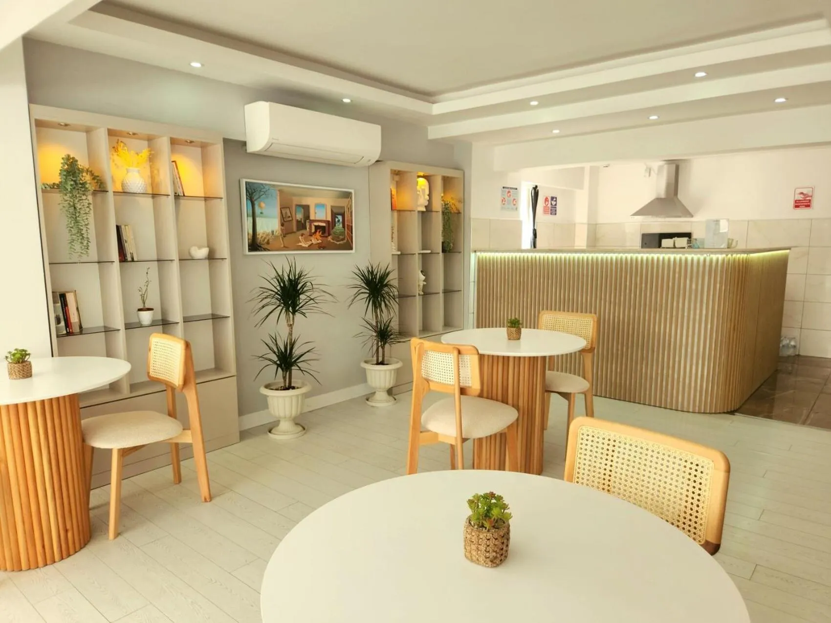 Dining area in Karden Otel