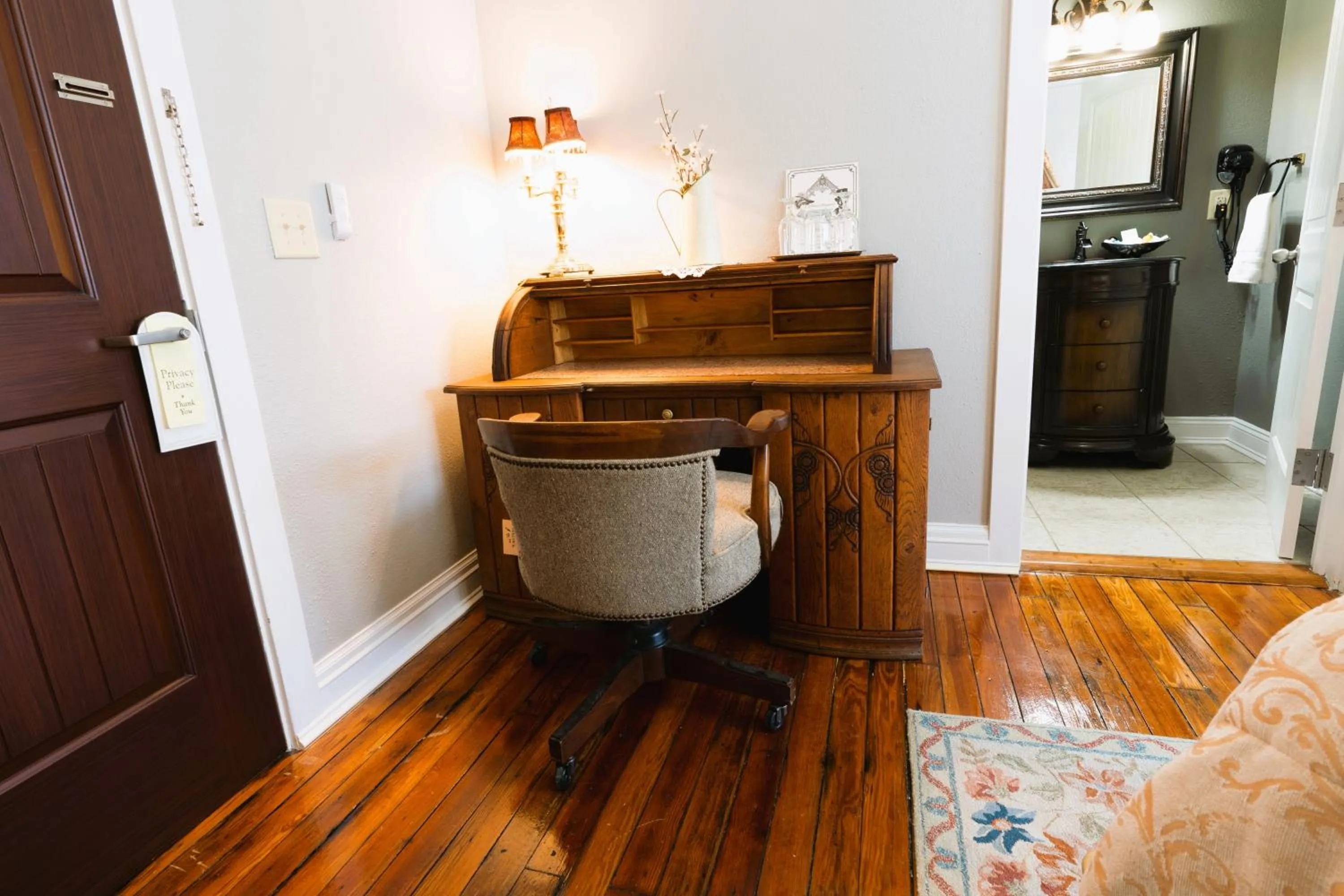 Area and facilities in Oak Tree Hotel