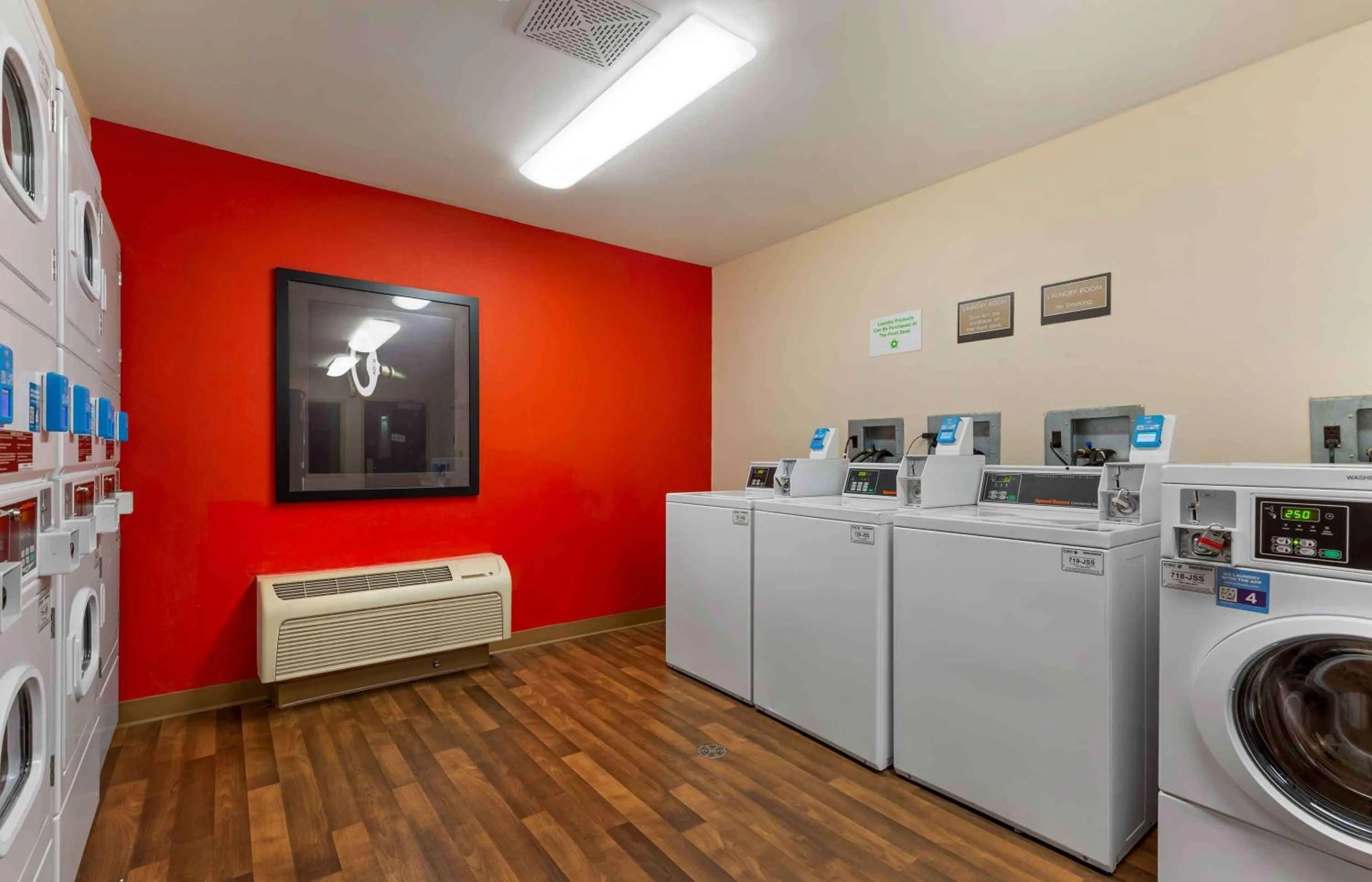 Property building in Extended Stay America Suites - Washington, DC - Herndon - Dulles