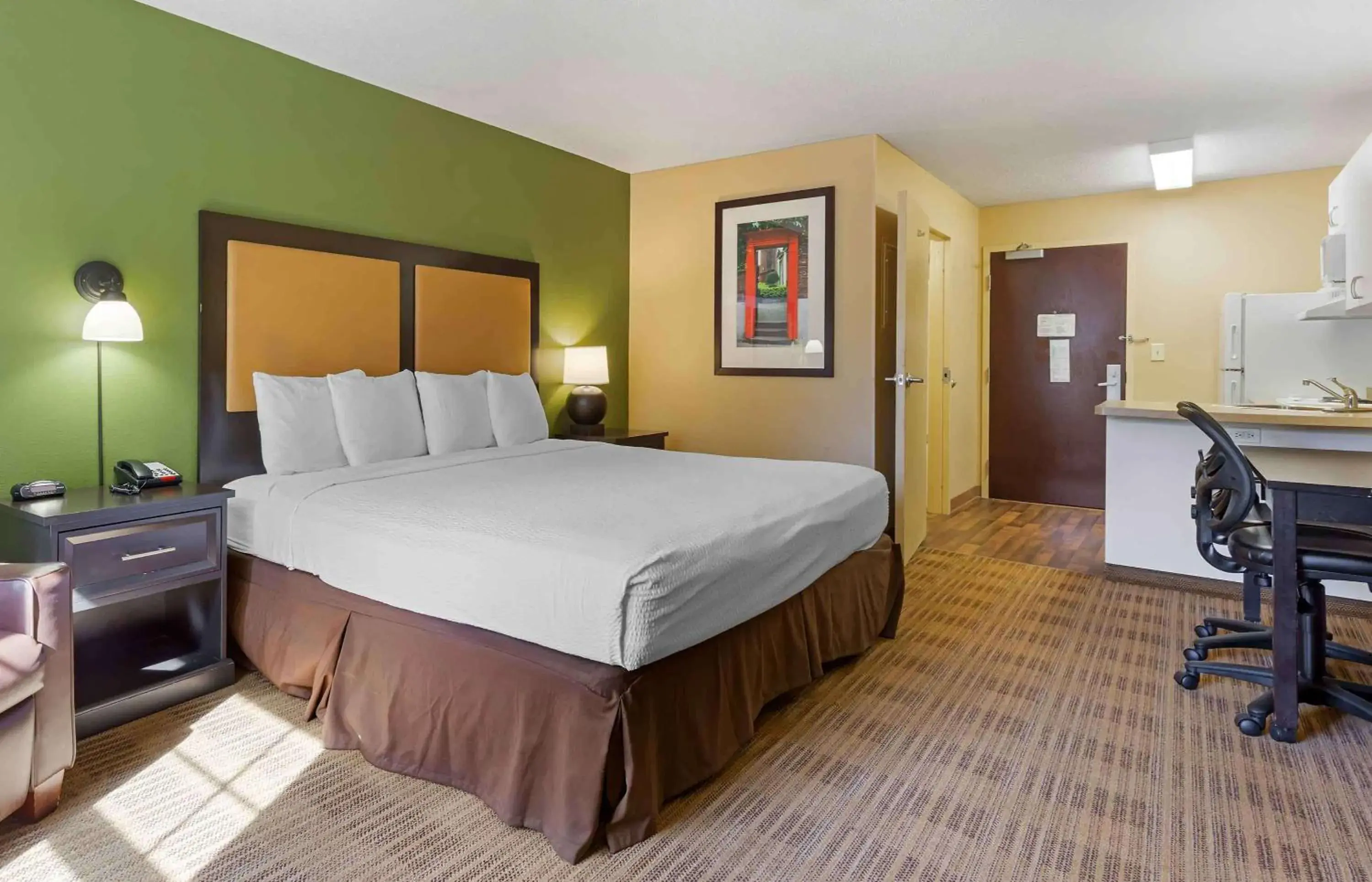 Studio with 1 King Bed - Non-Smoking in Extended Stay America Suites - Washington, DC - Herndon - Dulles Studio with 1 King Bed - Non-Smoking in Extended Stay America Suites - Washington, DC - Herndon - Dulles