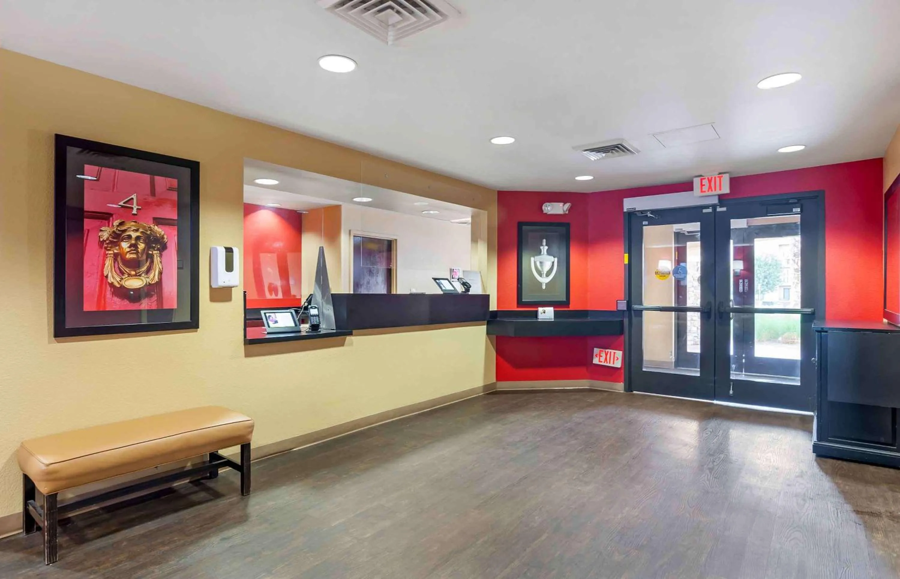 Lobby or reception in Extended Stay America Suites - Palm Springs - Airport