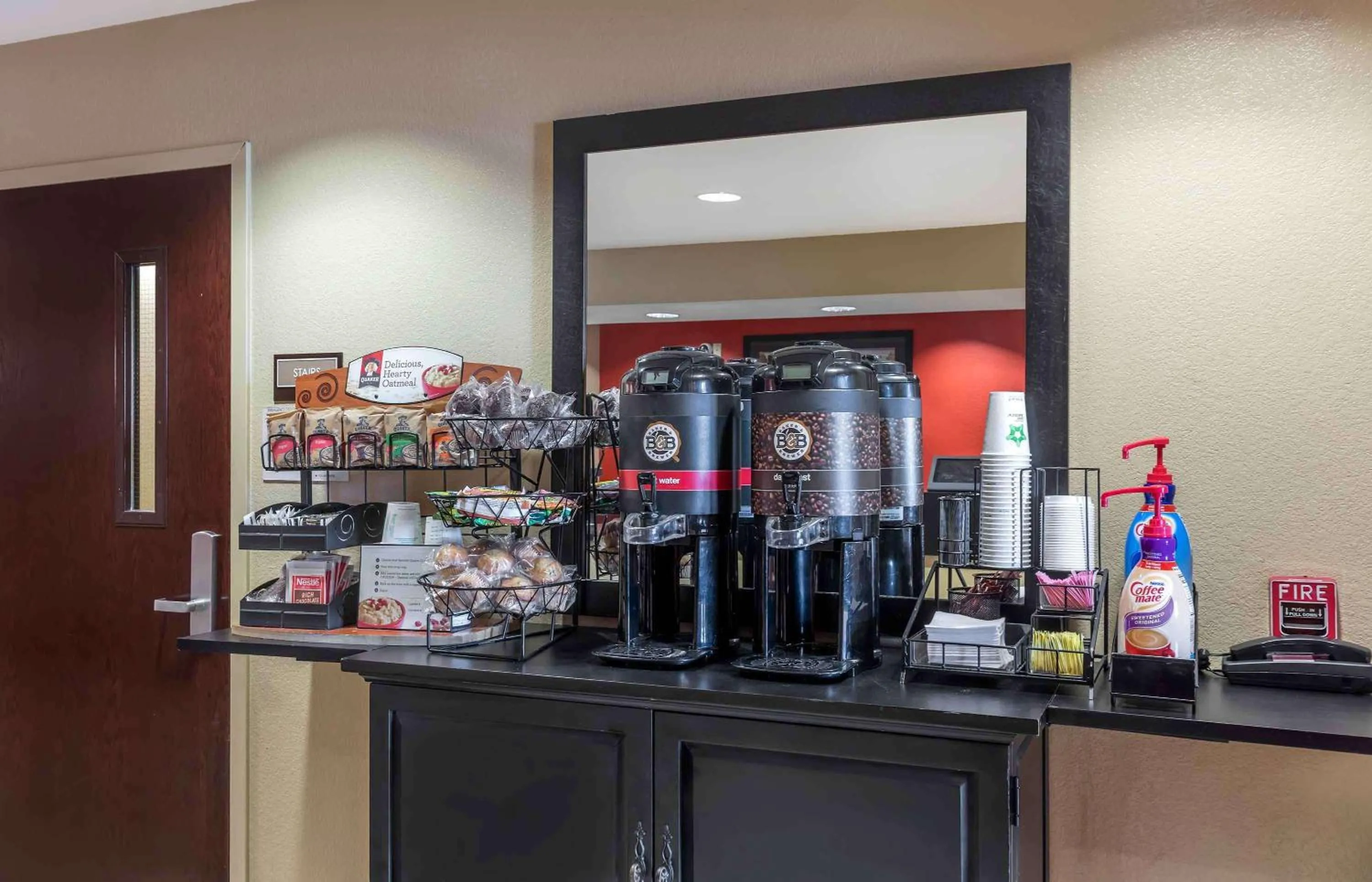 Breakfast in Extended Stay America Suites - Austin - Round Rock - South