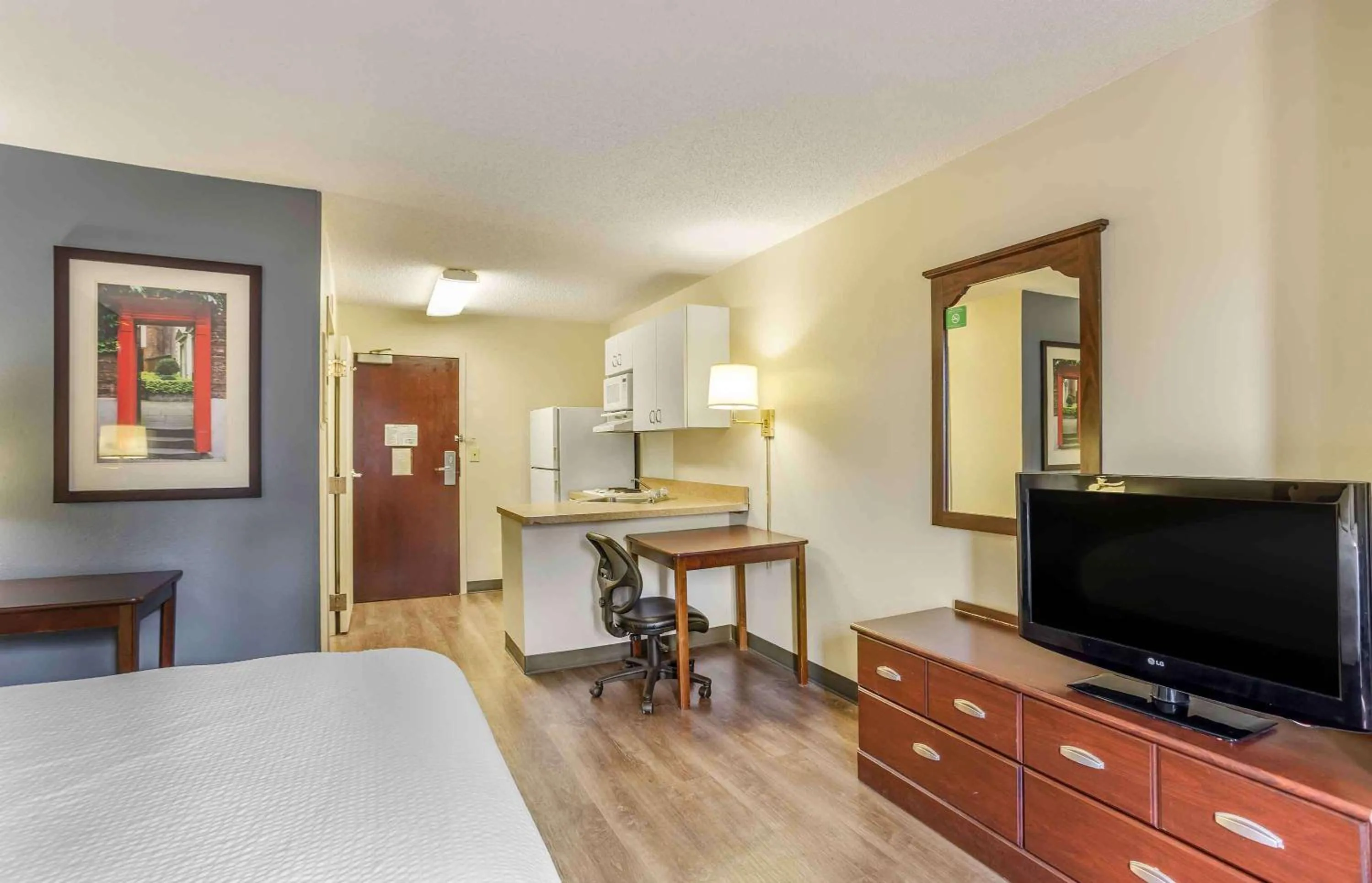 Bedroom in Extended Stay America Select Suites - Philadelphia - Malvern - Great Valley