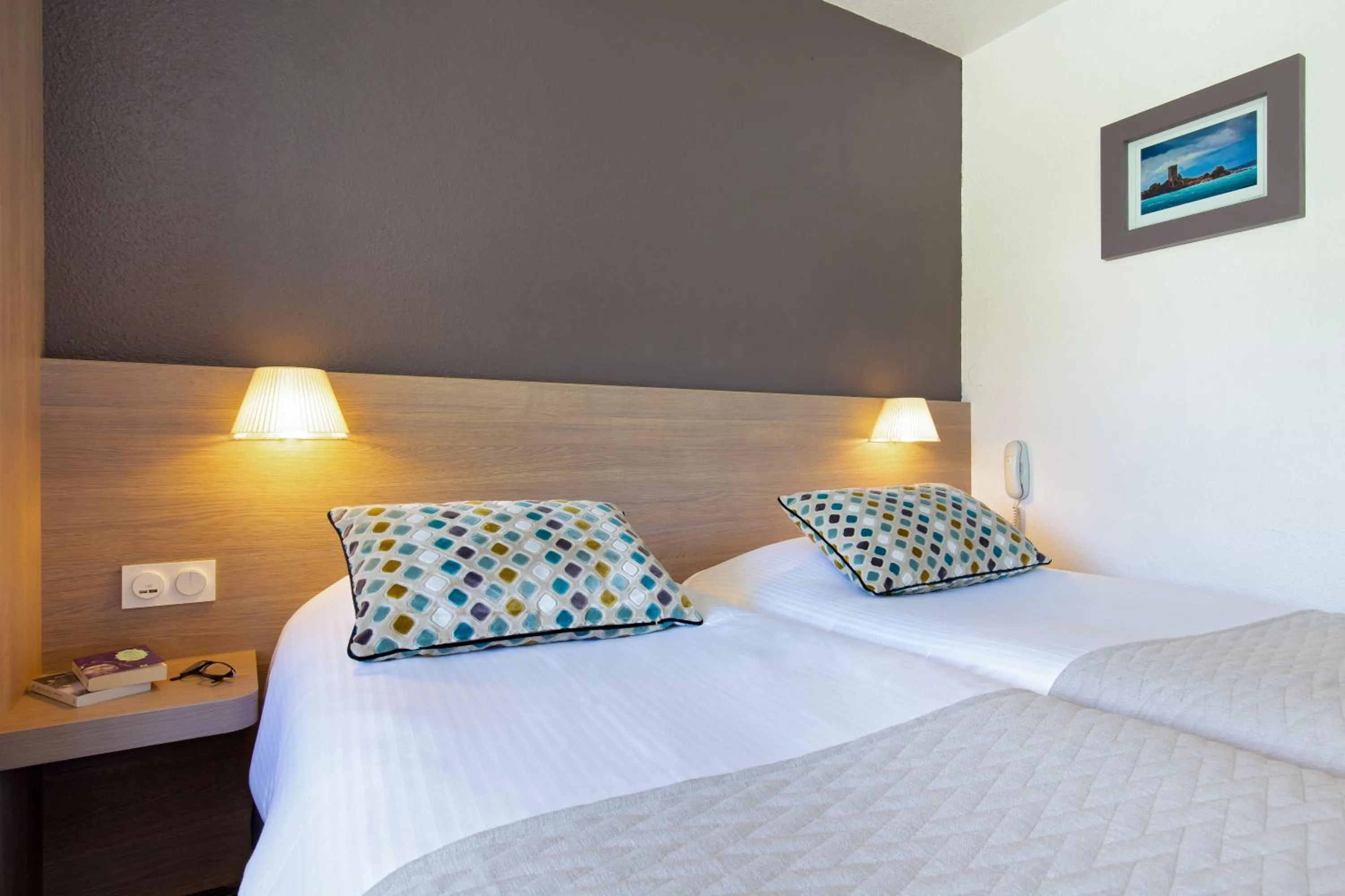 Bed in Best Western Plus La Marina