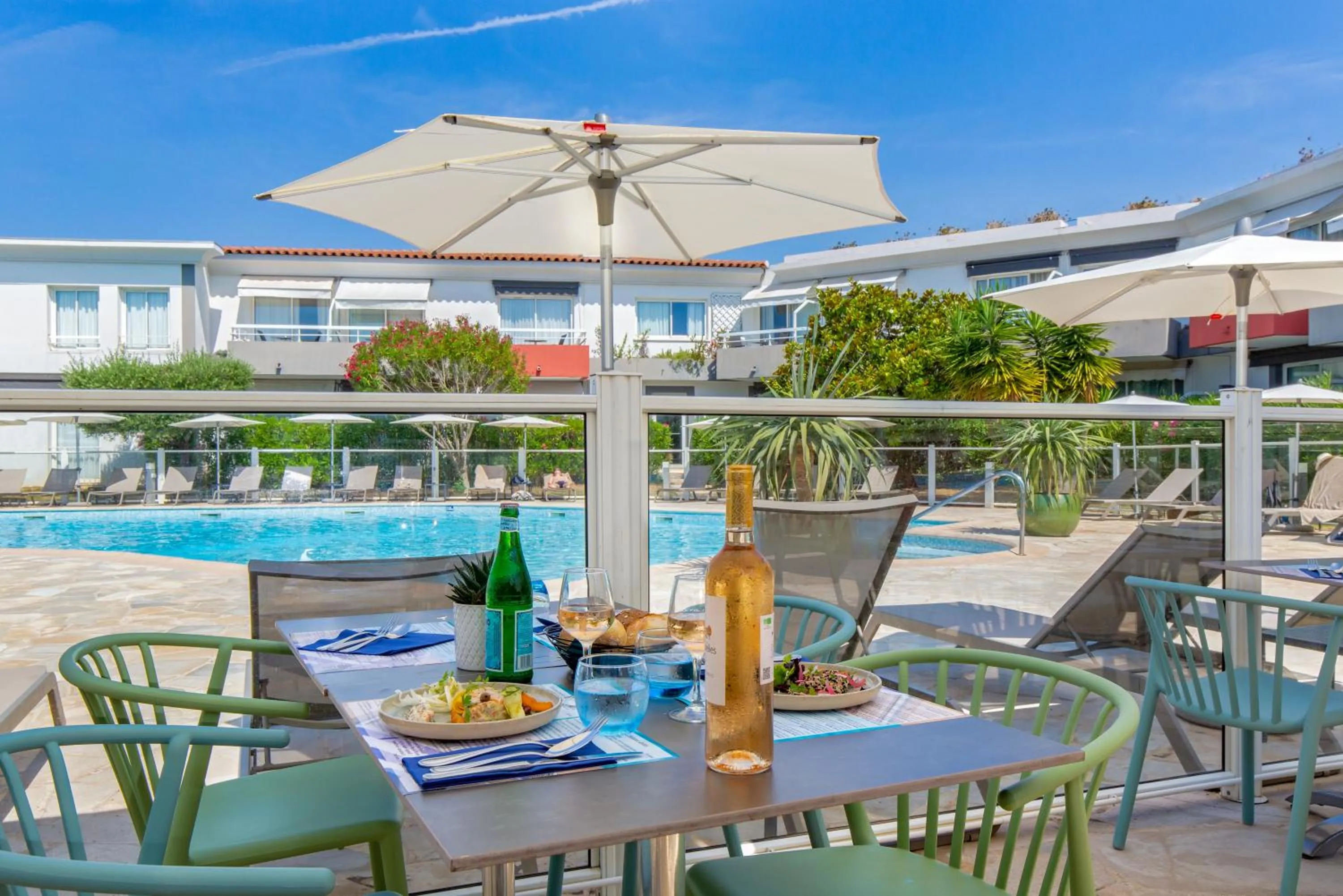 Restaurant/places to eat in Best Western Plus La Marina