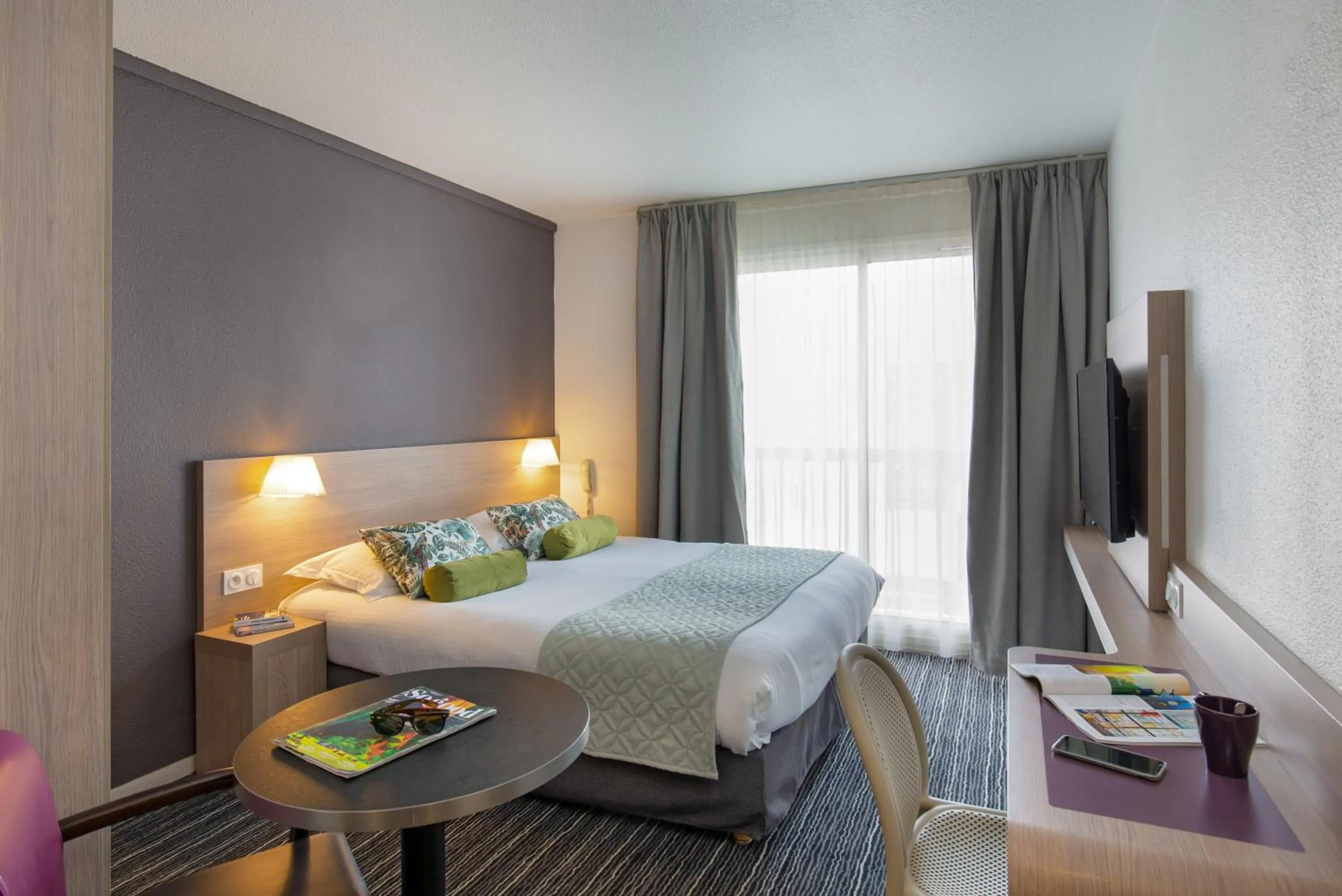 Decorative detail, Bed in Best Western Plus La Marina