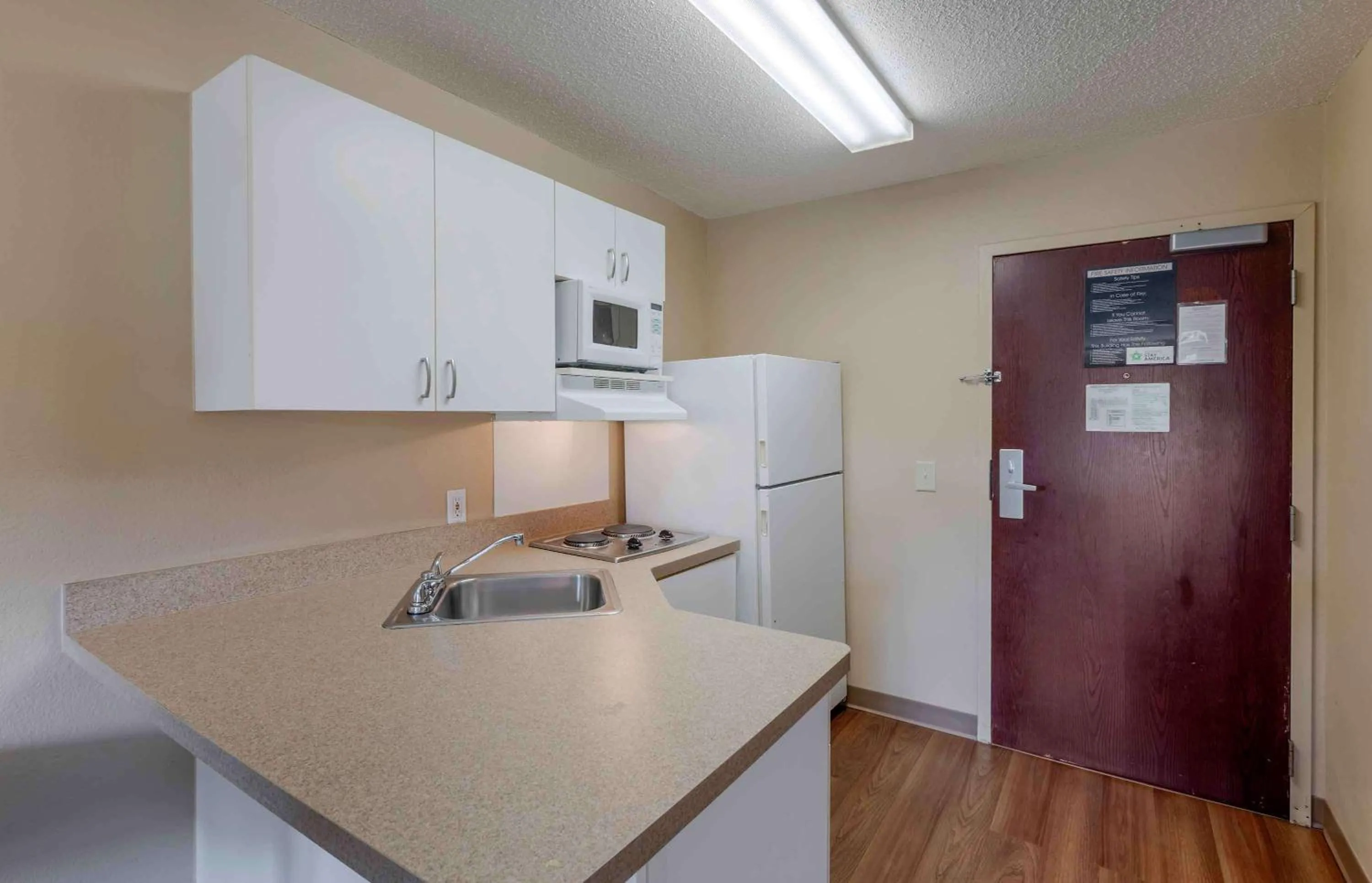 Bedroom in Extended Stay America Select Suites - Atlanta - Clairmont