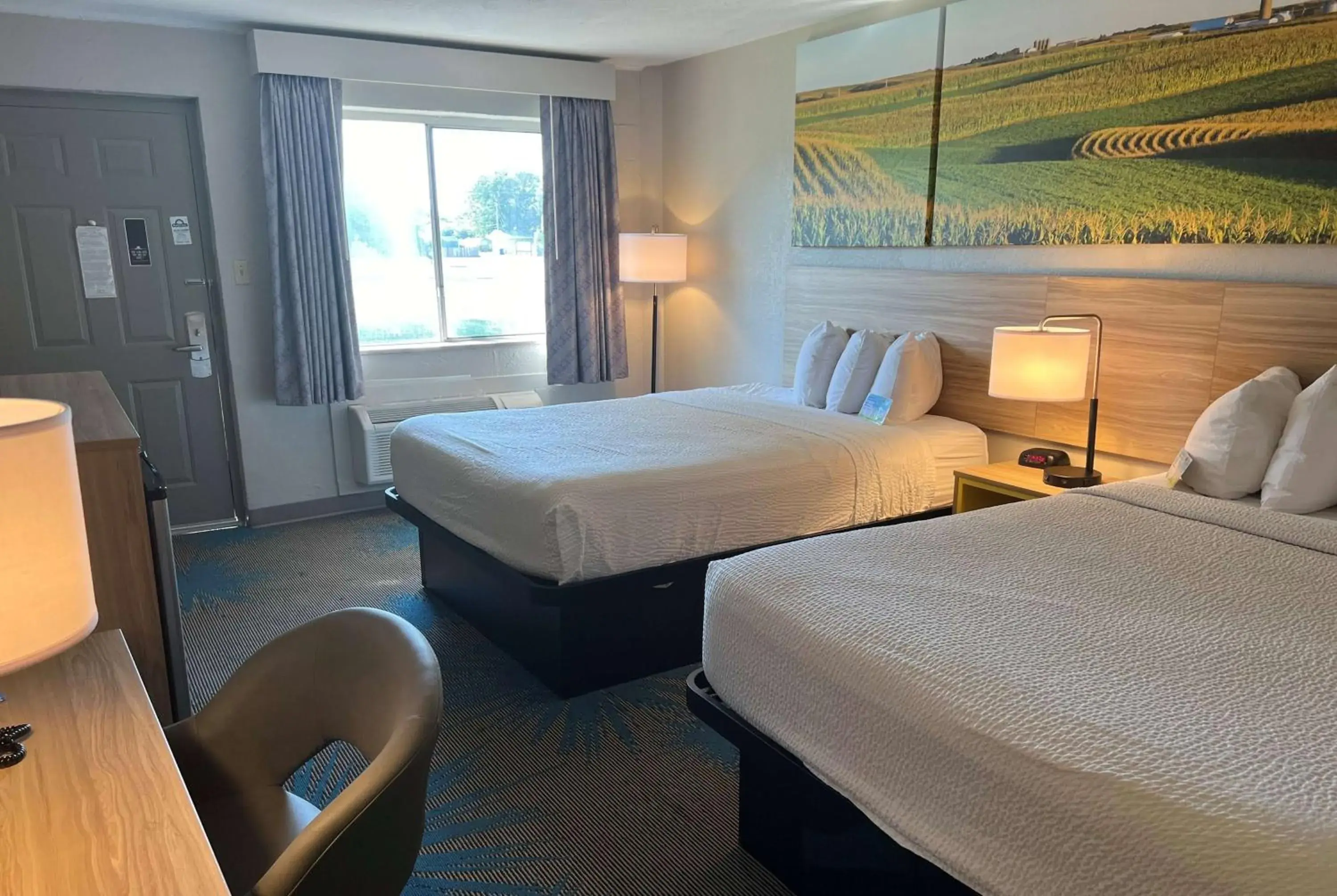 Queen Room with Two Queen Beds - Non-Smoking in Days Inn by Wyndham Hays Queen Room with Two Queen Beds - Non-Smoking in Days Inn by Wyndham Hays