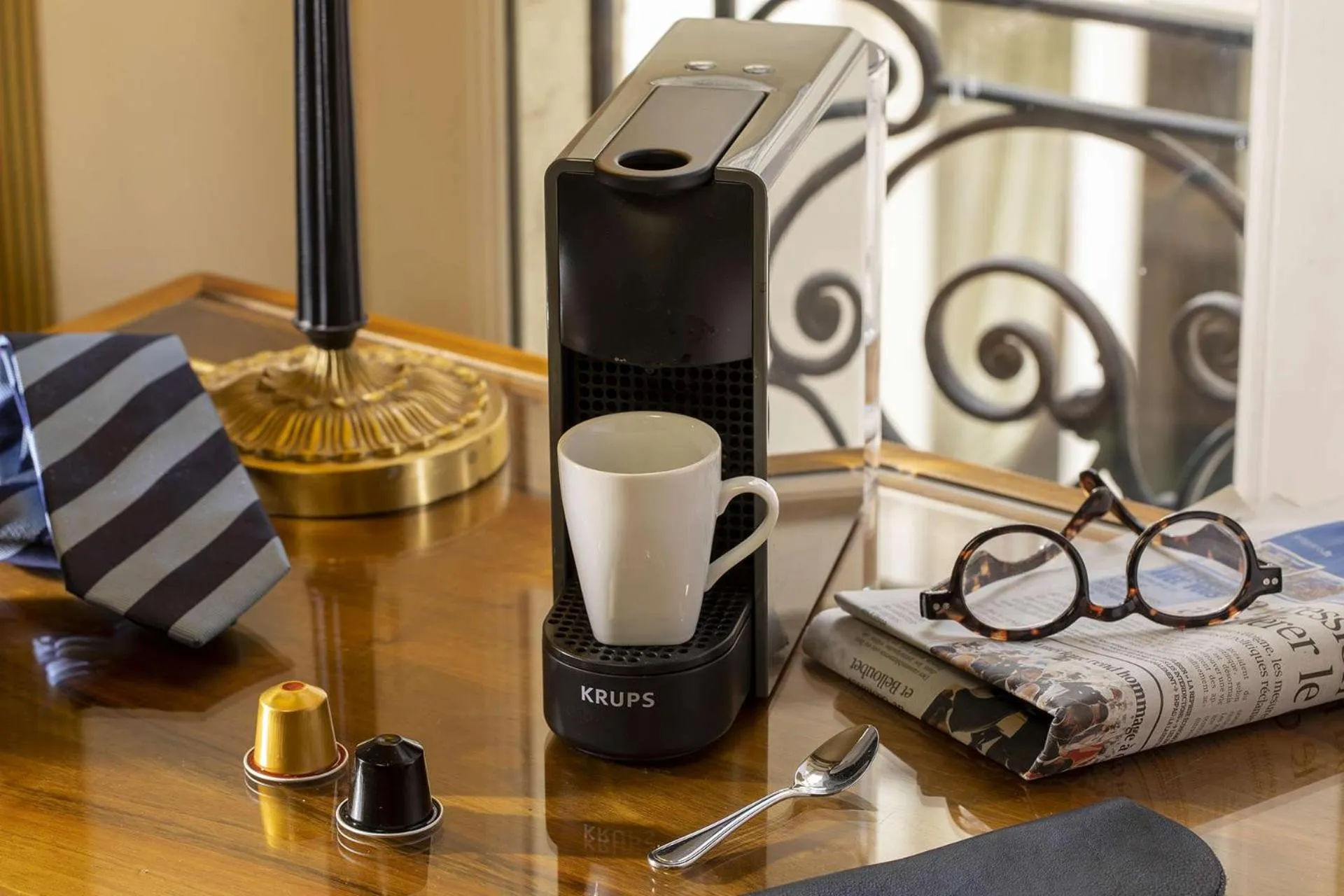 Coffee/tea facilities in Chambiges Elysées