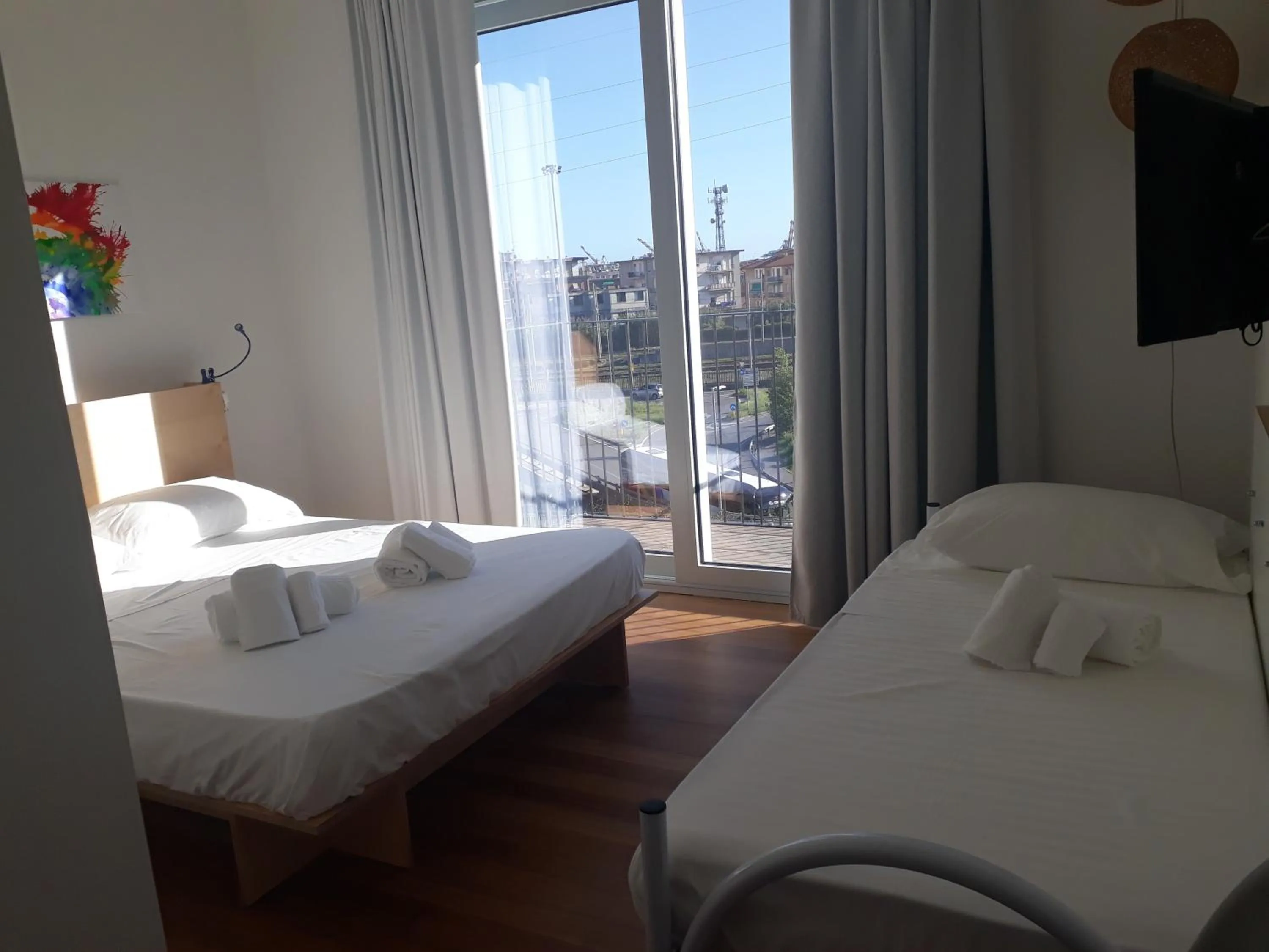 Photo of the whole room, Bed in Luna Blu