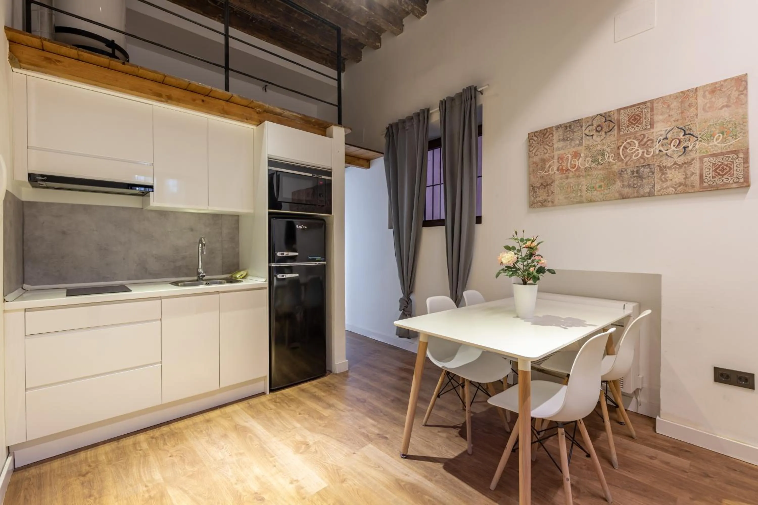 Communal lounge/ TV room in Apartamentos Granada Deluxe 3000