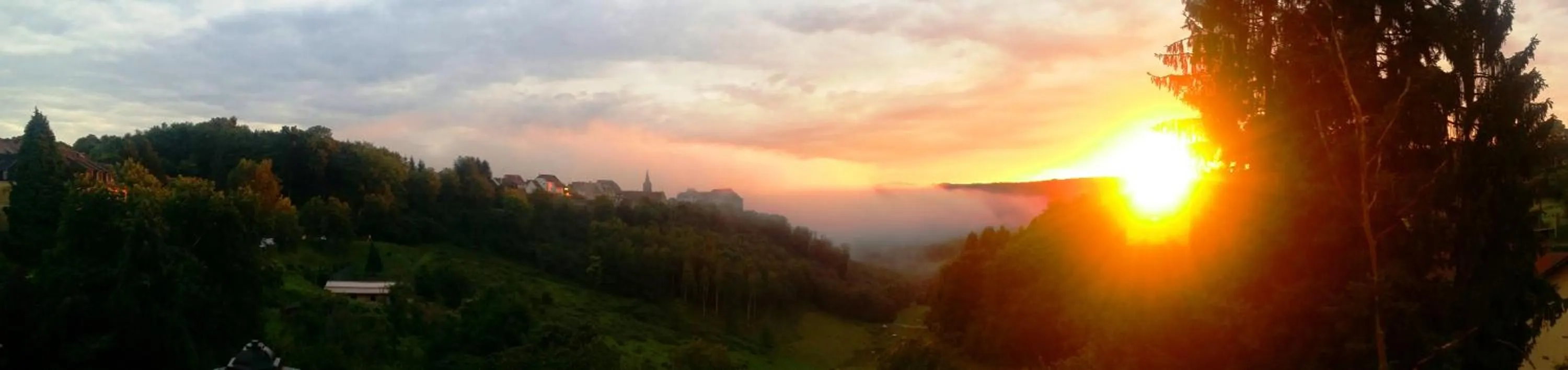 Sunset in Logis Hôtel-Restaurant Aux Trois Roses