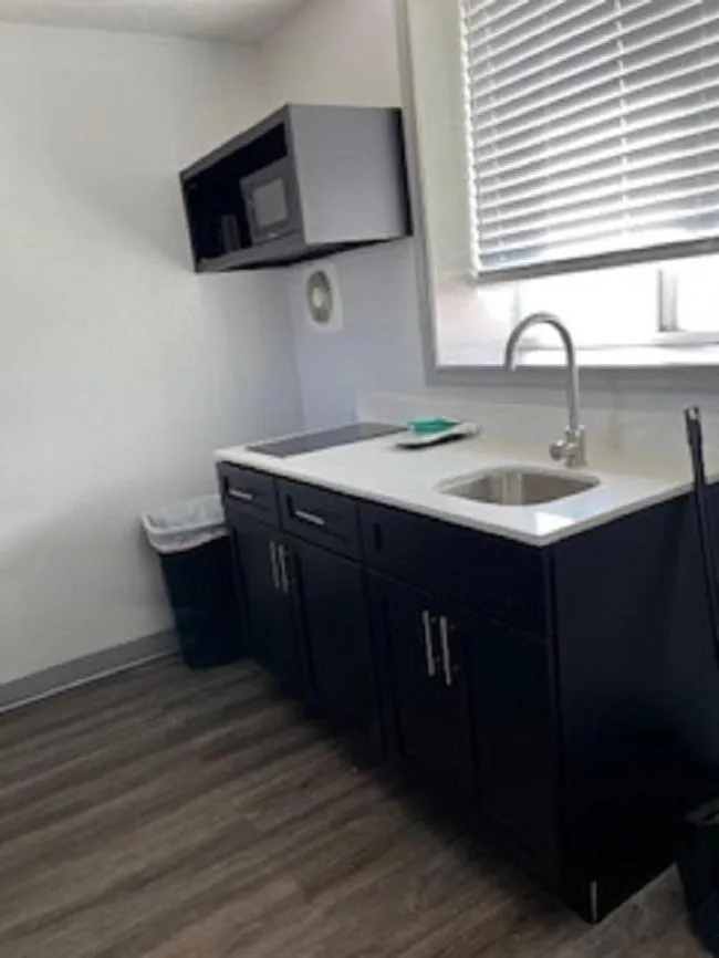 Outer Banks Motor Lodge