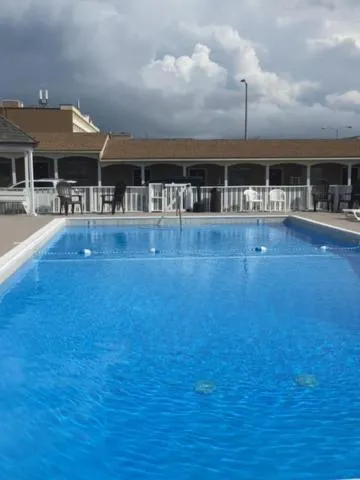 Outer Banks Motor Lodge