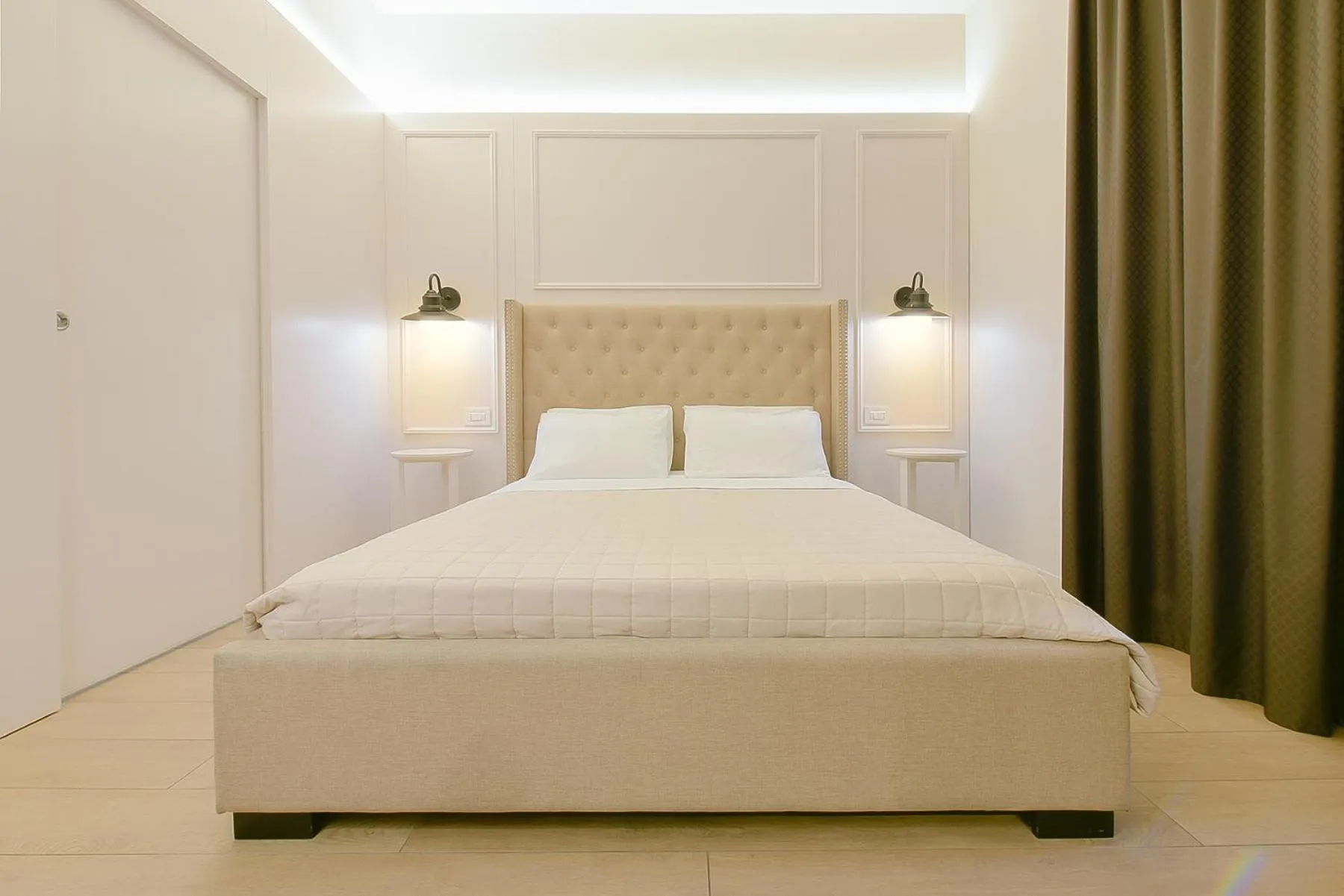 Bedroom, Bed in Amendola16