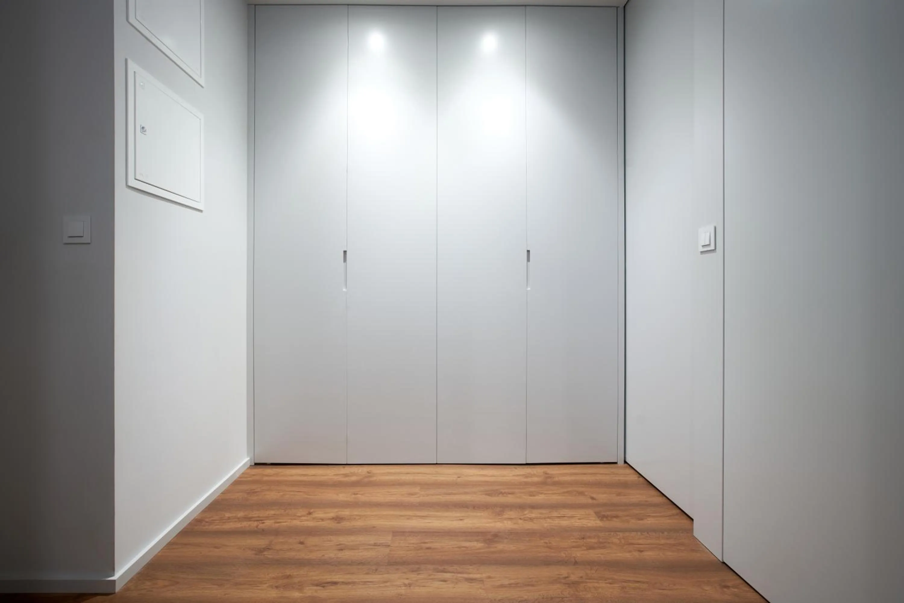wardrobe in Signature Apartments Santa Catarina