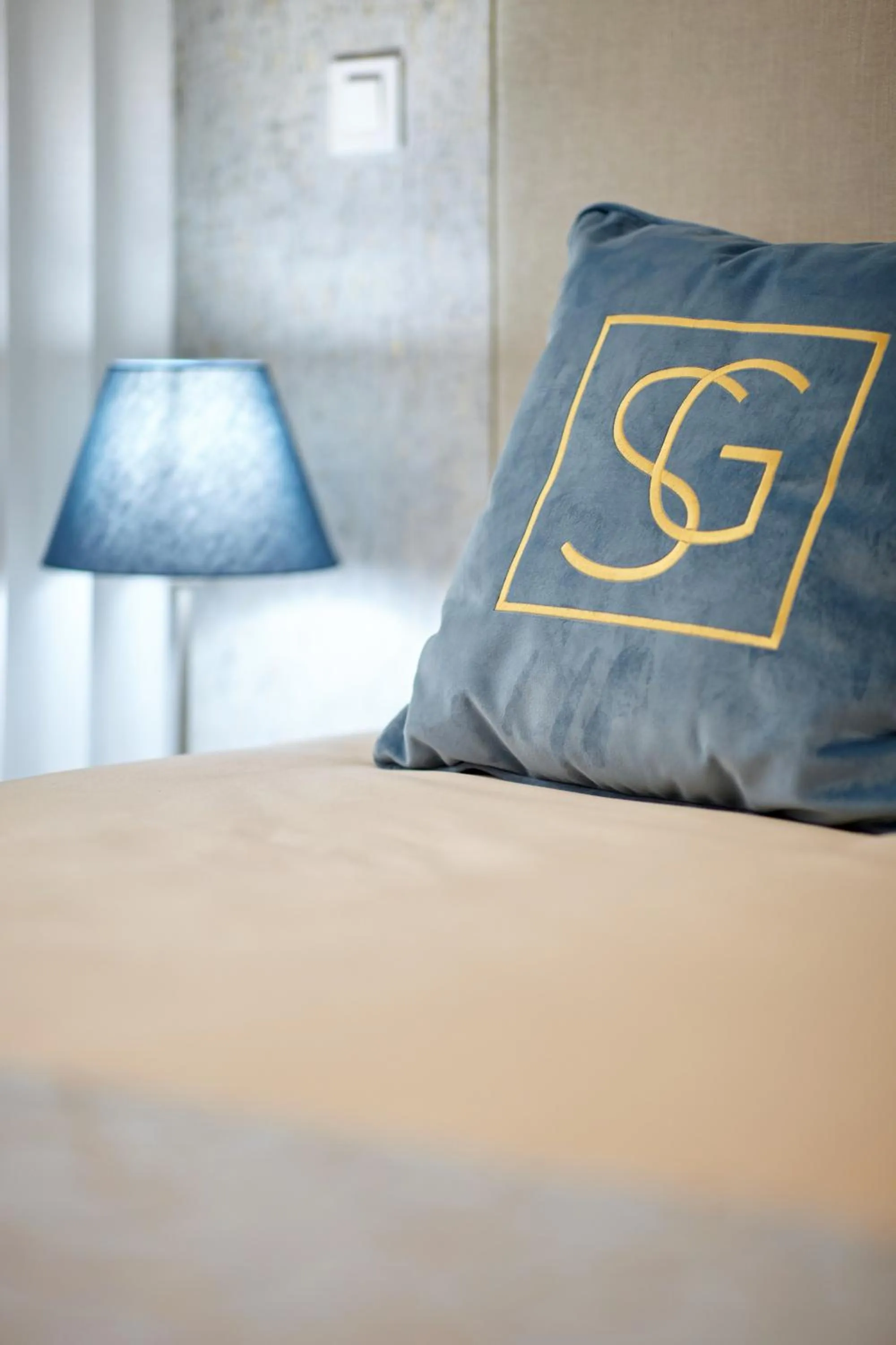 Bed in Signature Apartments Santa Catarina