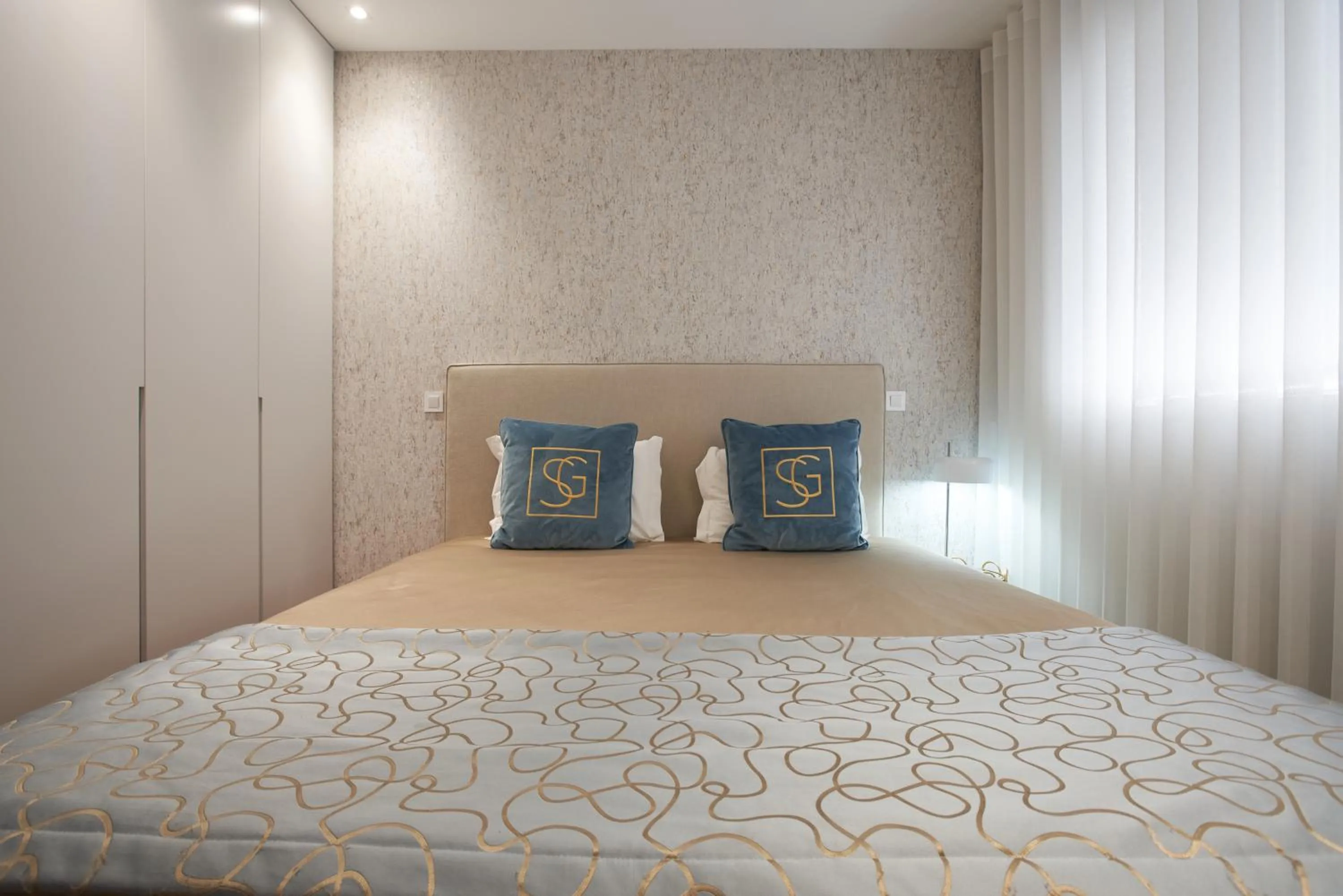 Bedroom, Bed in Signature Apartments Santa Catarina