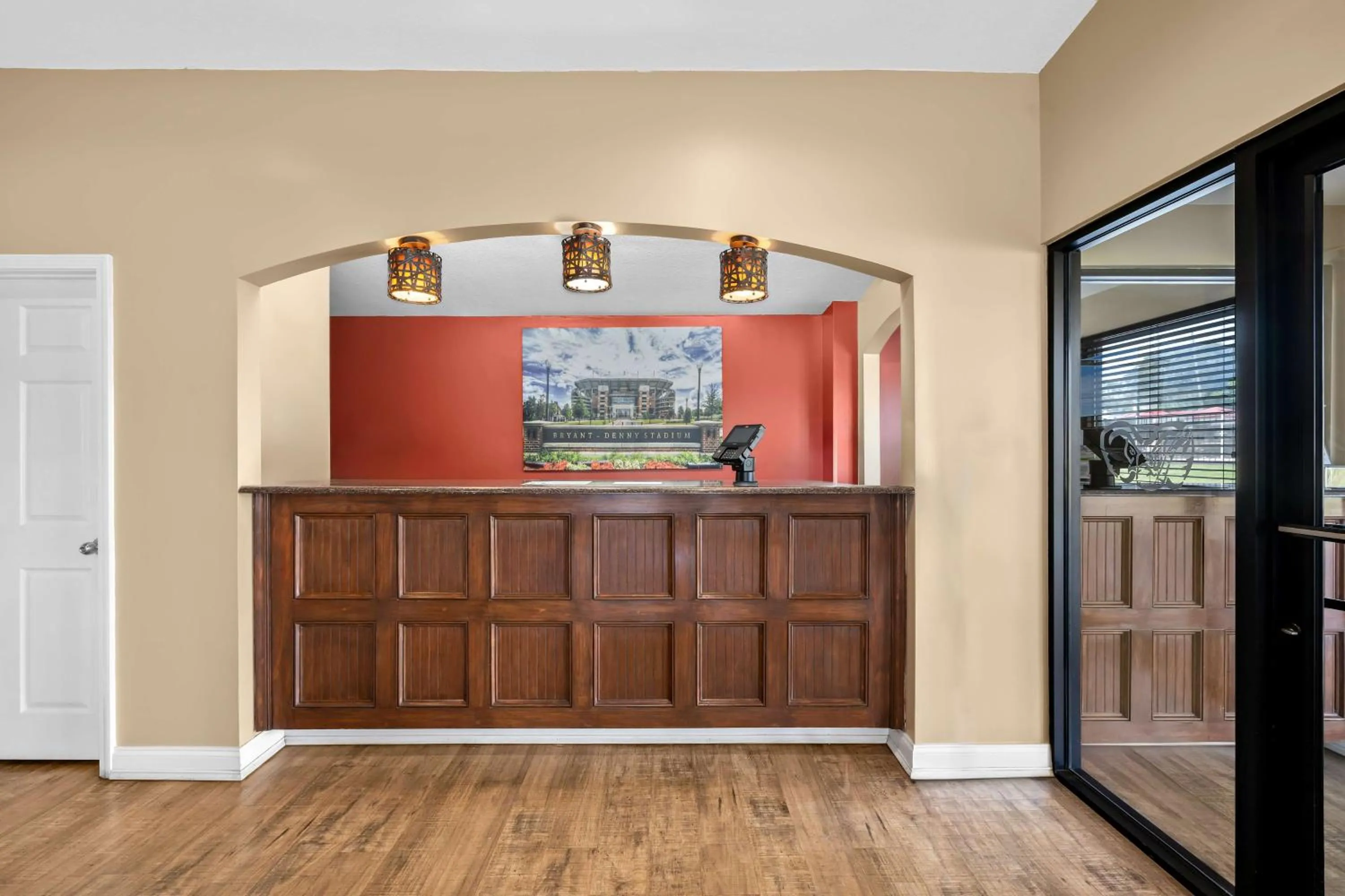 Lobby or reception in Best Western Catalina Inn