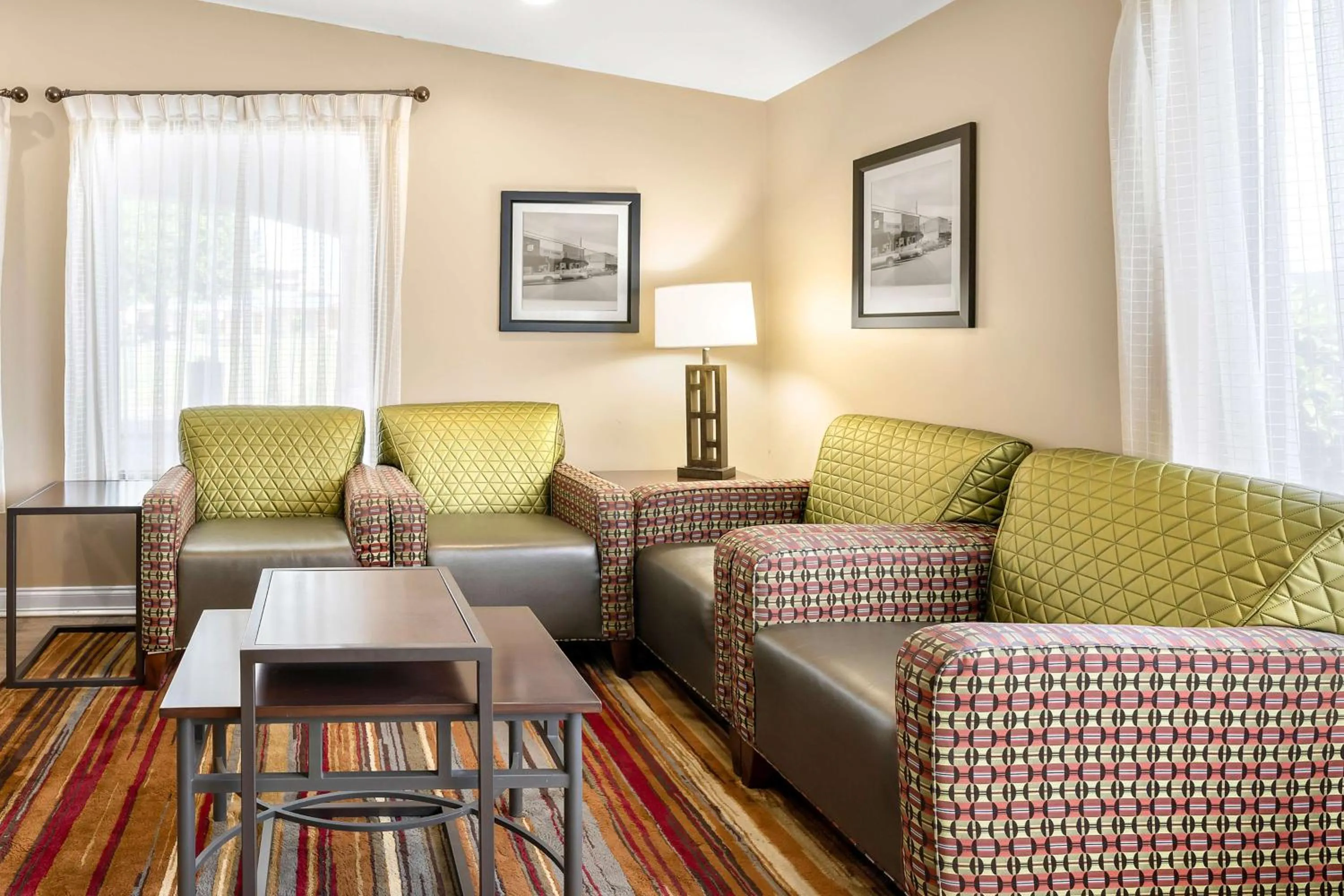 Lobby or reception in Best Western Catalina Inn