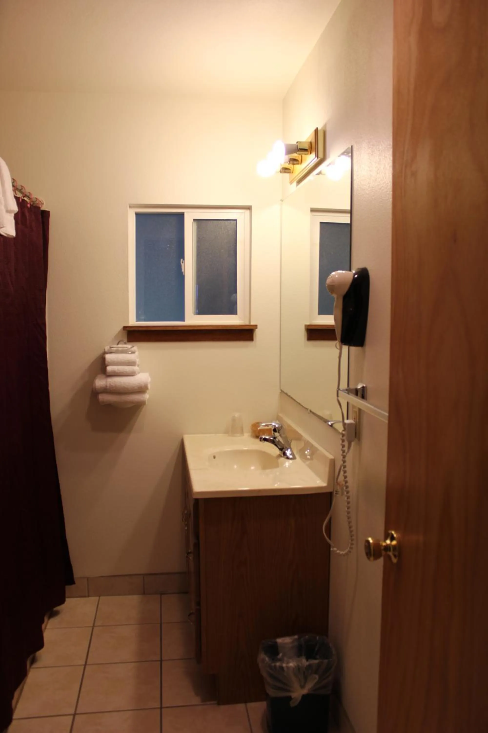 Bathroom in Port Townsend Inn