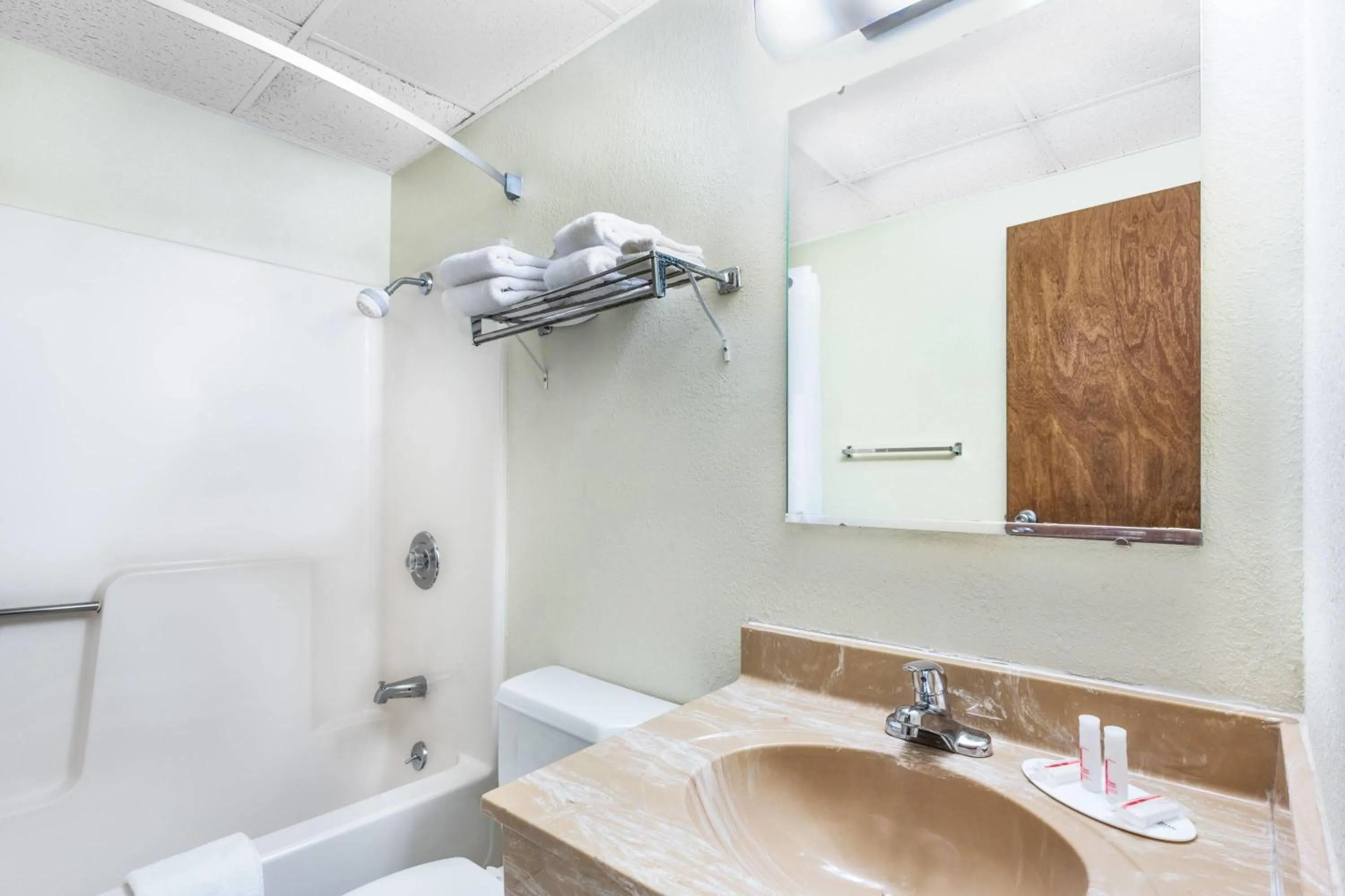 Bathroom in Days Inn by Wyndham Warrensburg