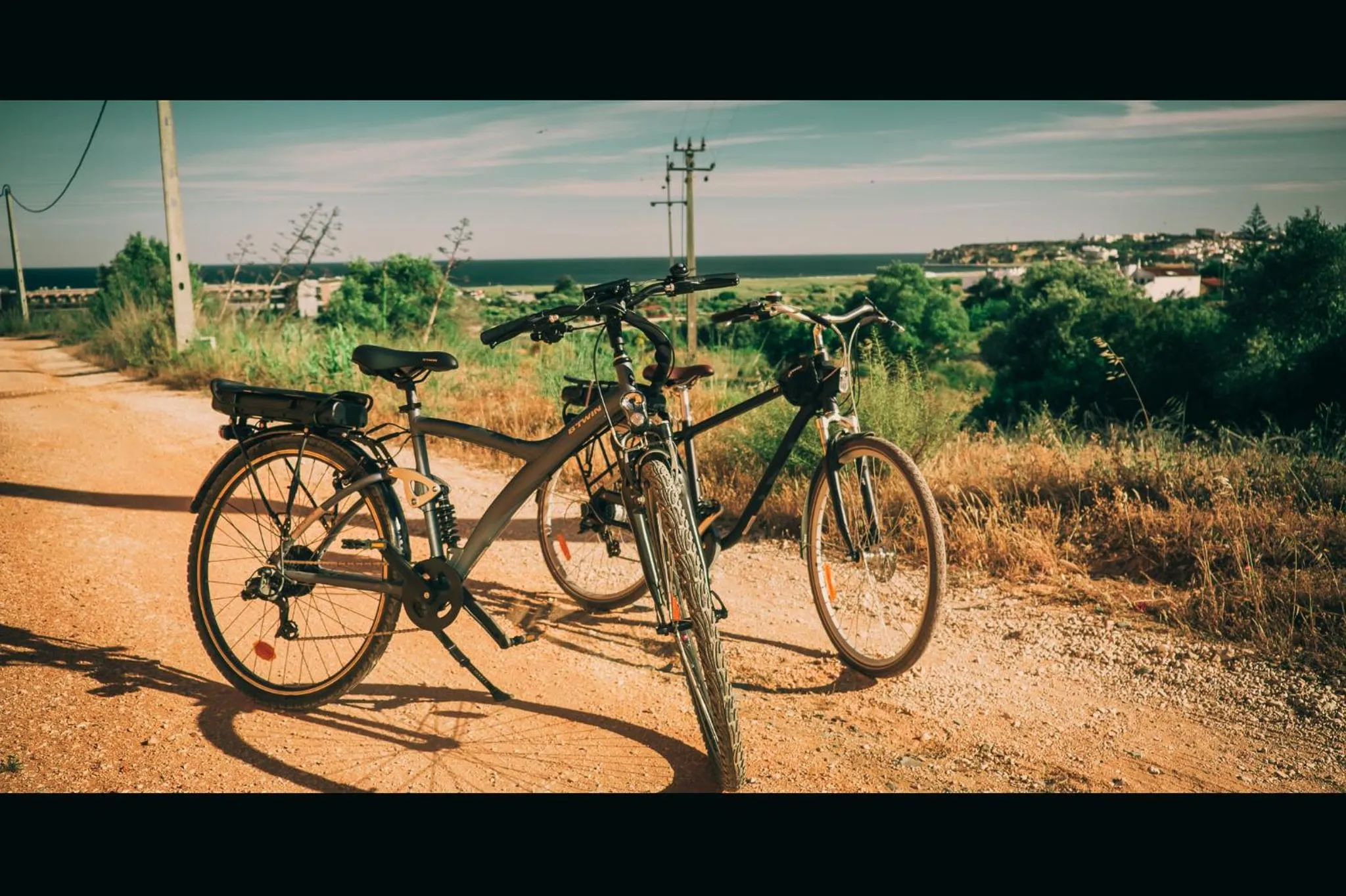 Moonshine Guest House with private studios and private cottage