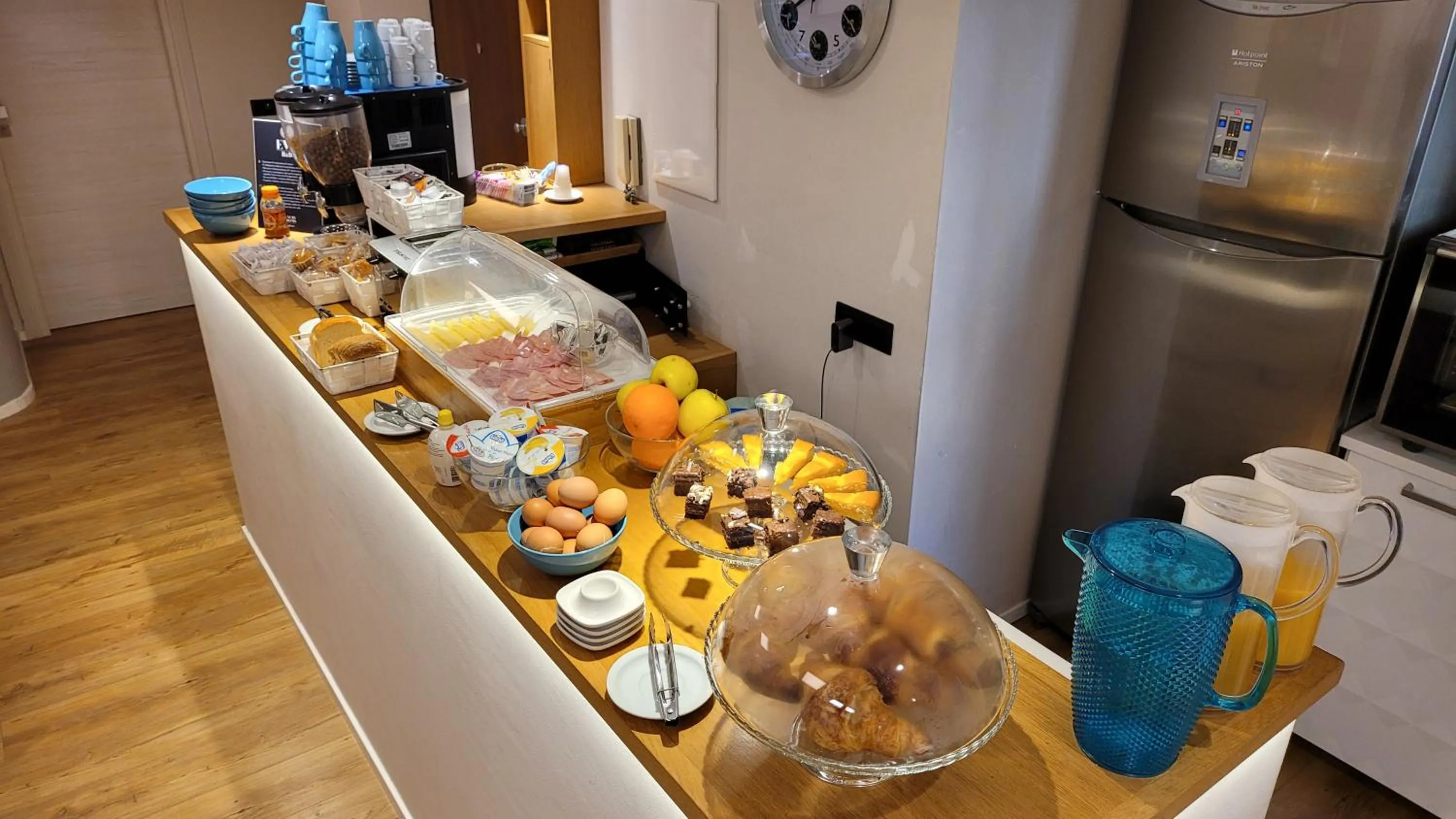 Breakfast in EVA LUXURY ROOMS CAGLIARI